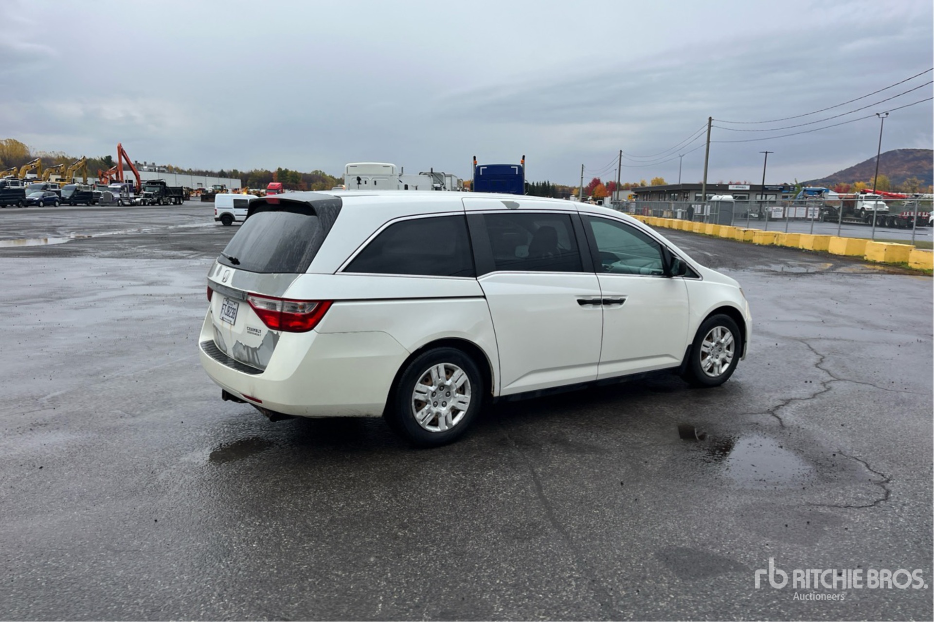 General Appearance with Picture, Right Rear Corner