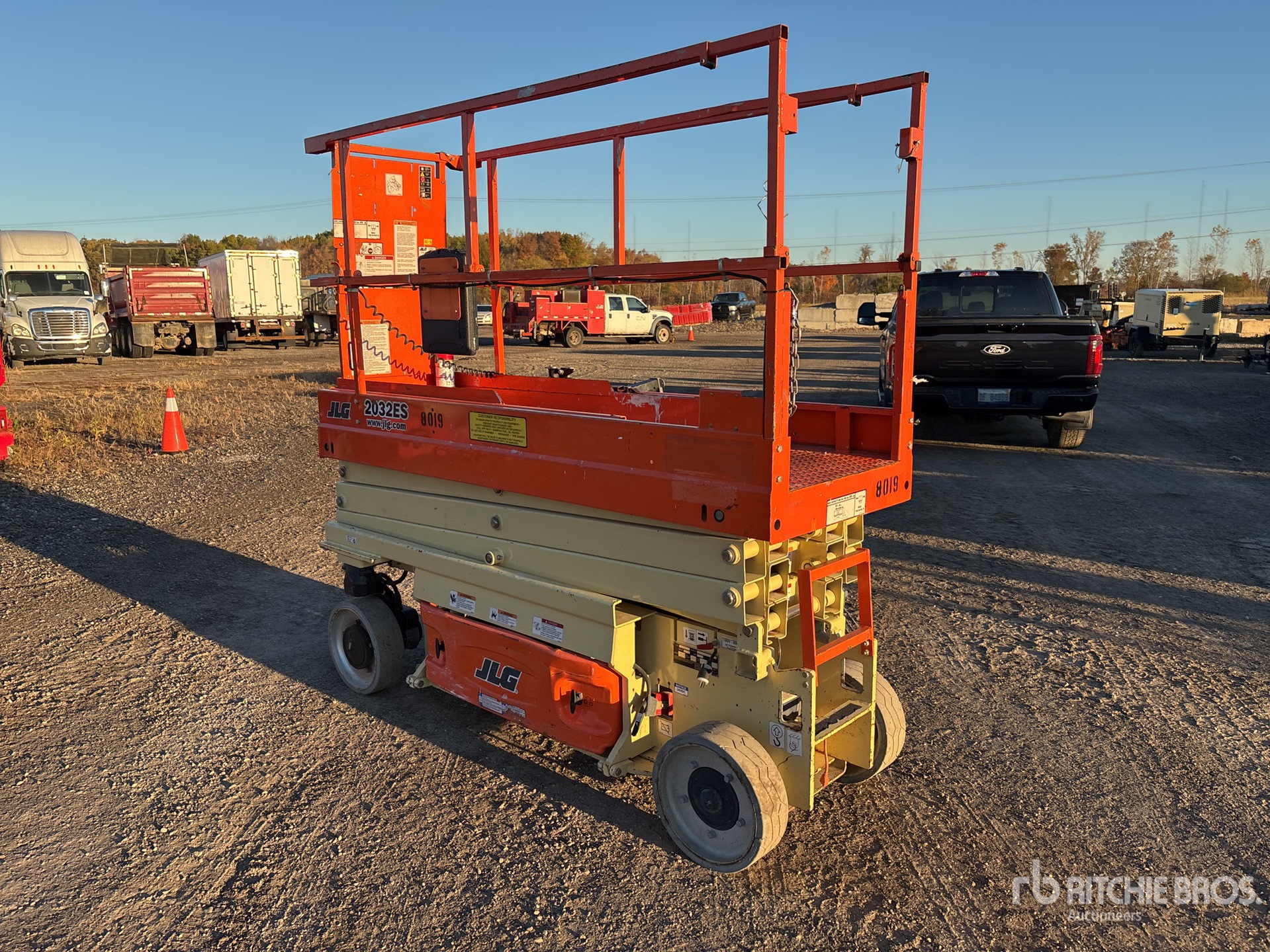 General Appearance with Picture, Left Rear Corner