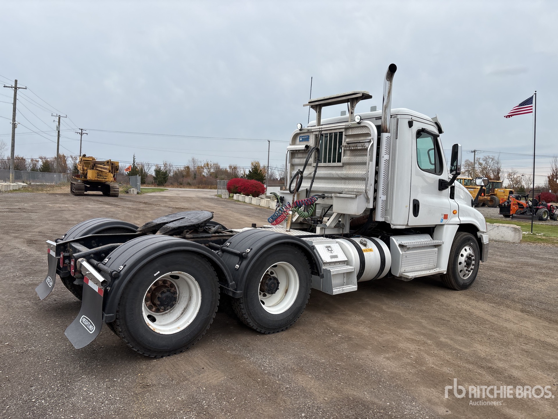 General Appearance with Bild, Ecke hinten rechts