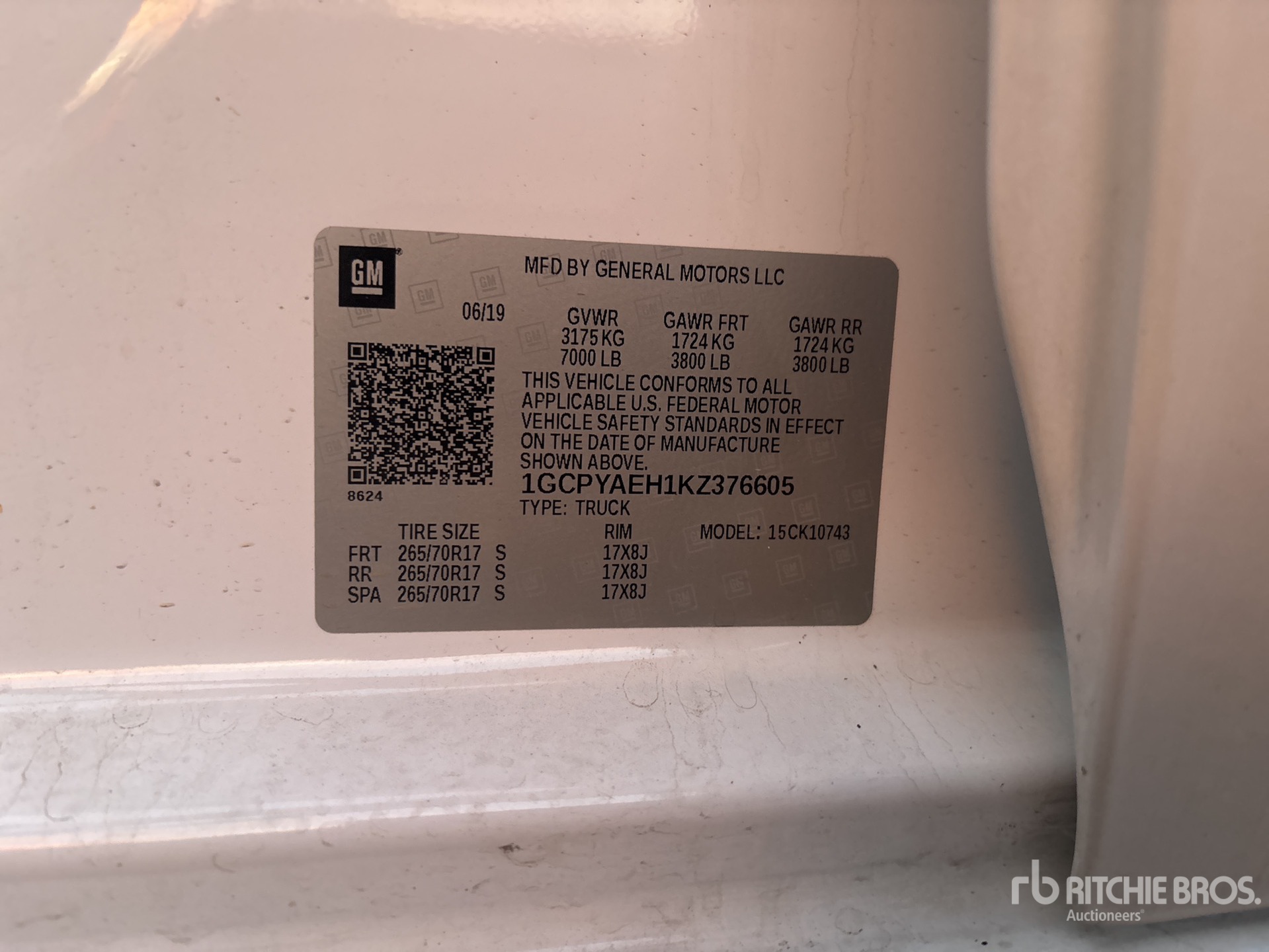 General Appearance with Serial Number / VIN