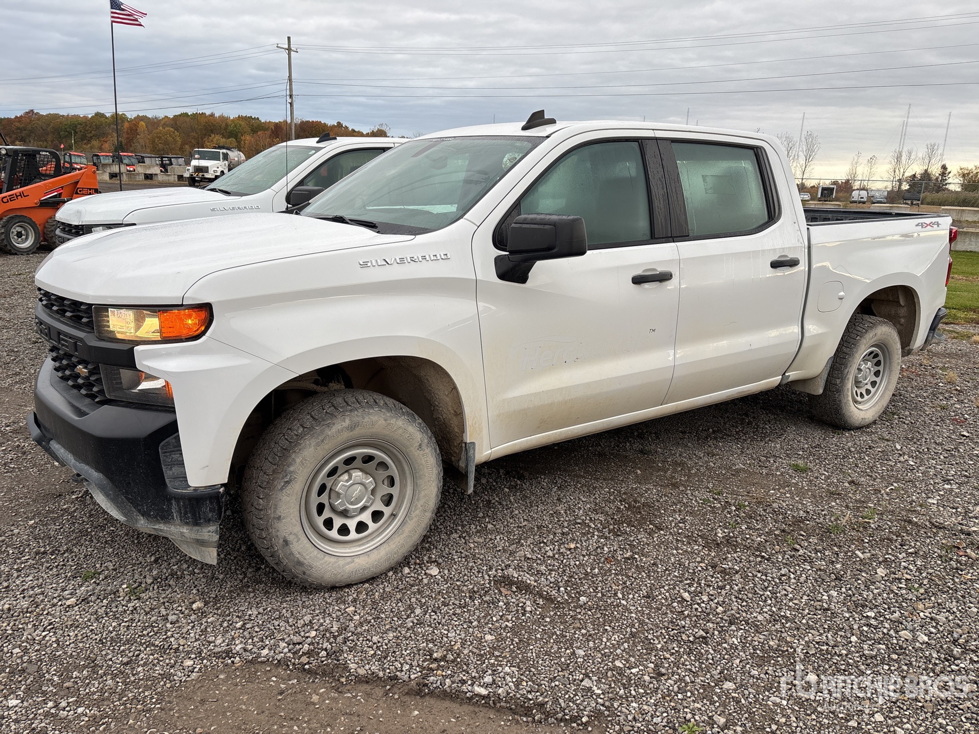 General Appearance with Picture, Left Front Corner