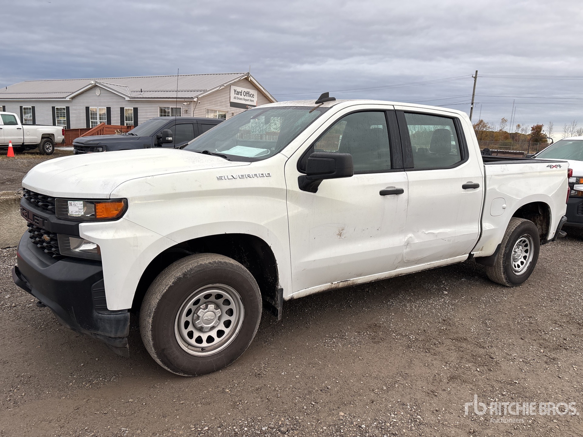 General Appearance with Picture, Left Front Corner