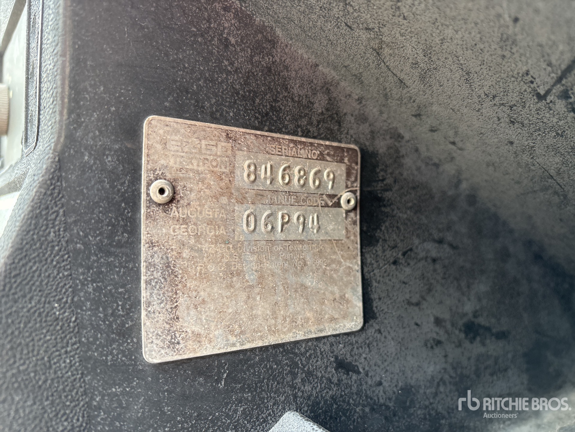 General Appearance with Numéro de série/Numéro d'identification du véhicule automobile