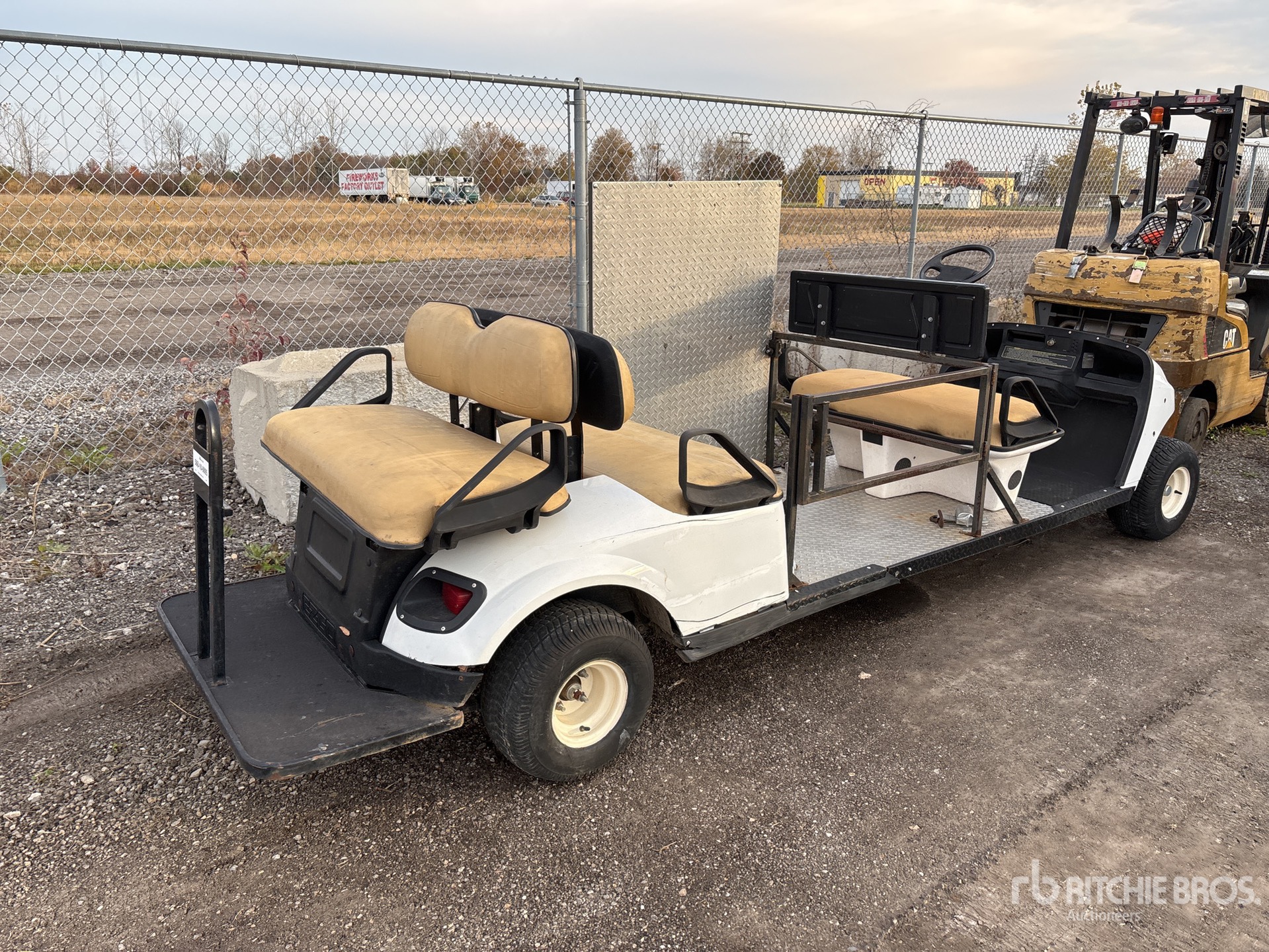 General Appearance with Image, coin arrière droit