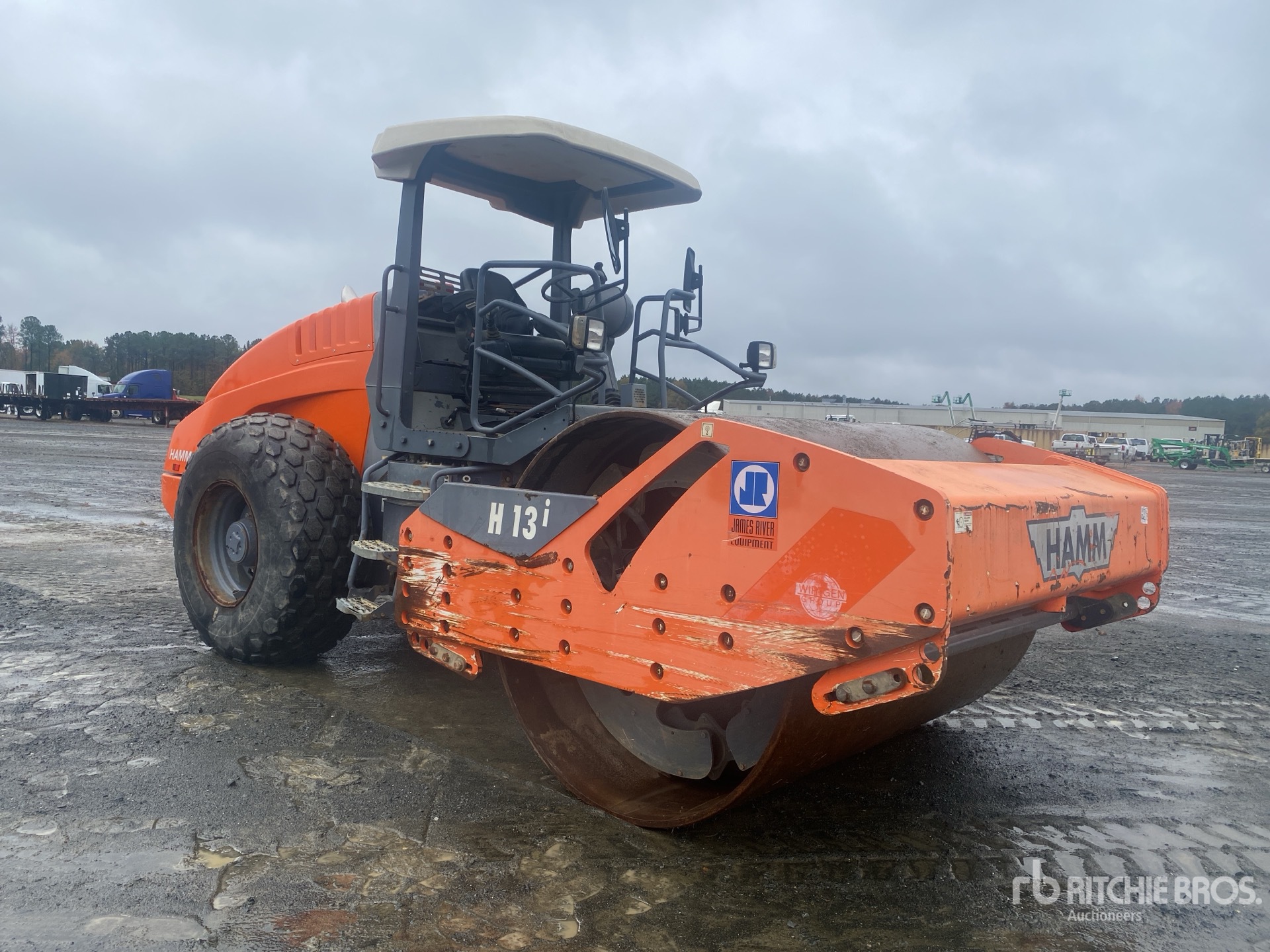 General Appearance with Imagen: esquina delantera derecha