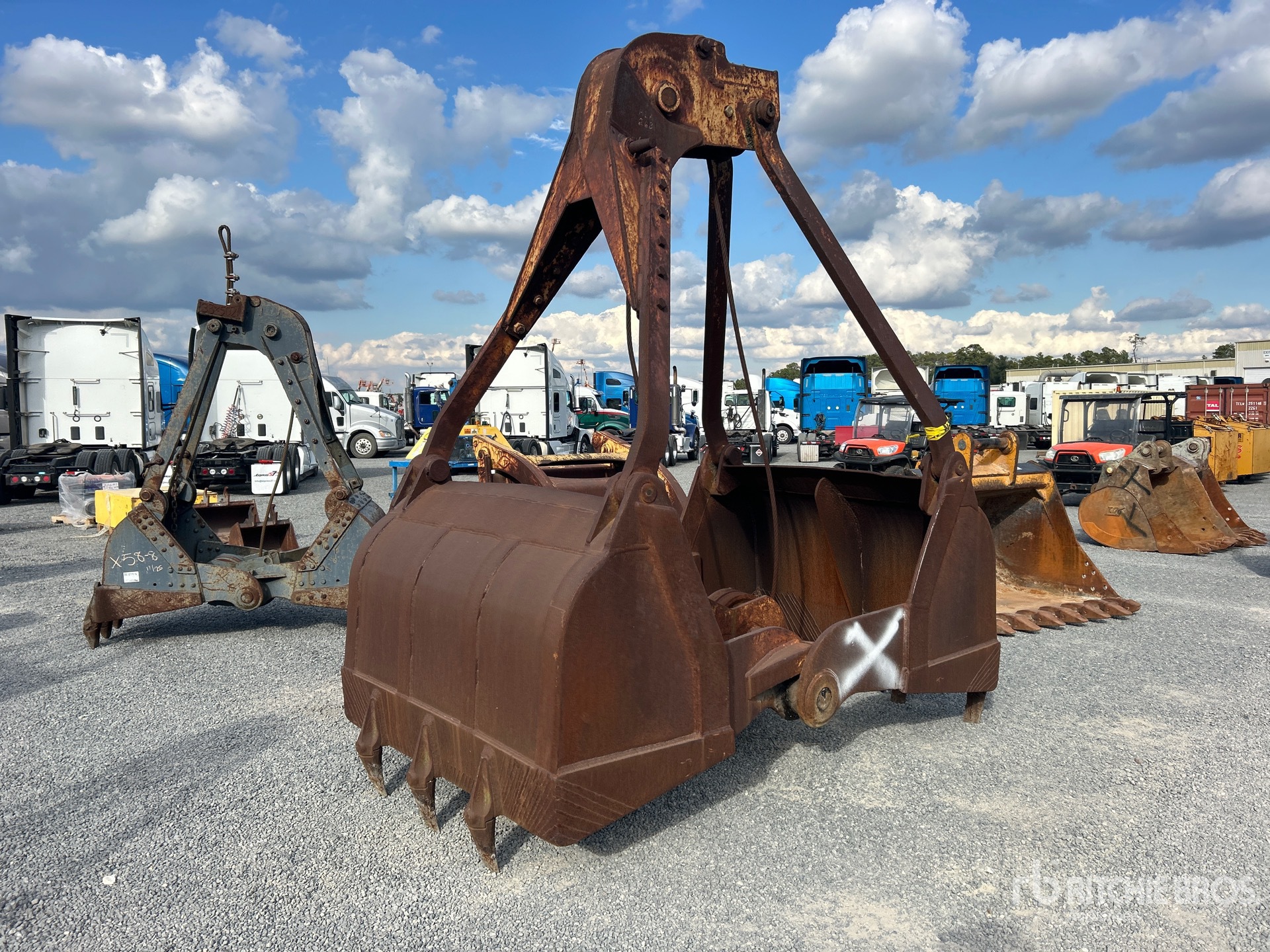 Aspect général with Image, coin arrière gauche