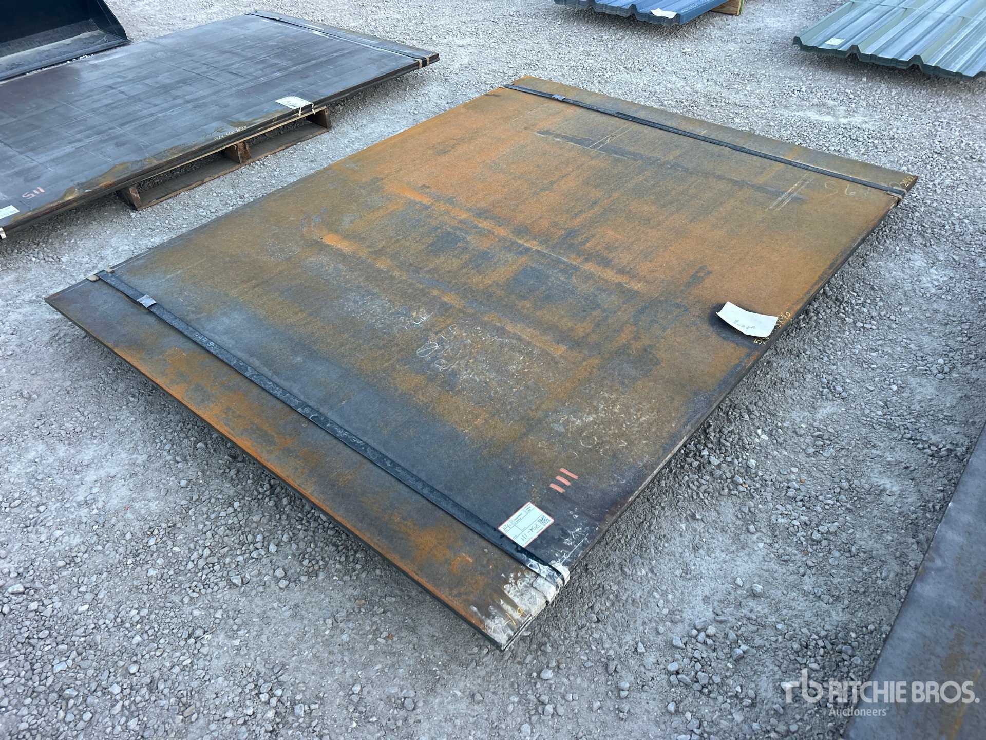 General Appearance with Bild, Ecke hinten links