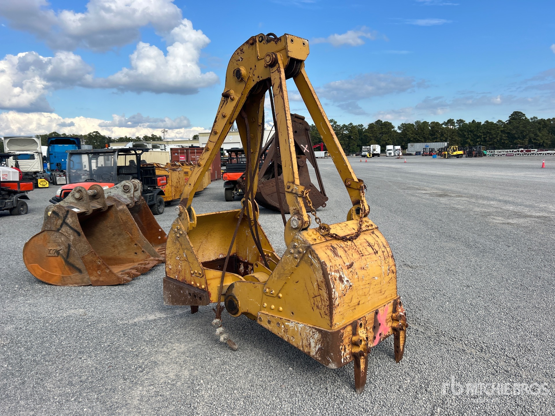 Aspect général with Image, coin arrière droit