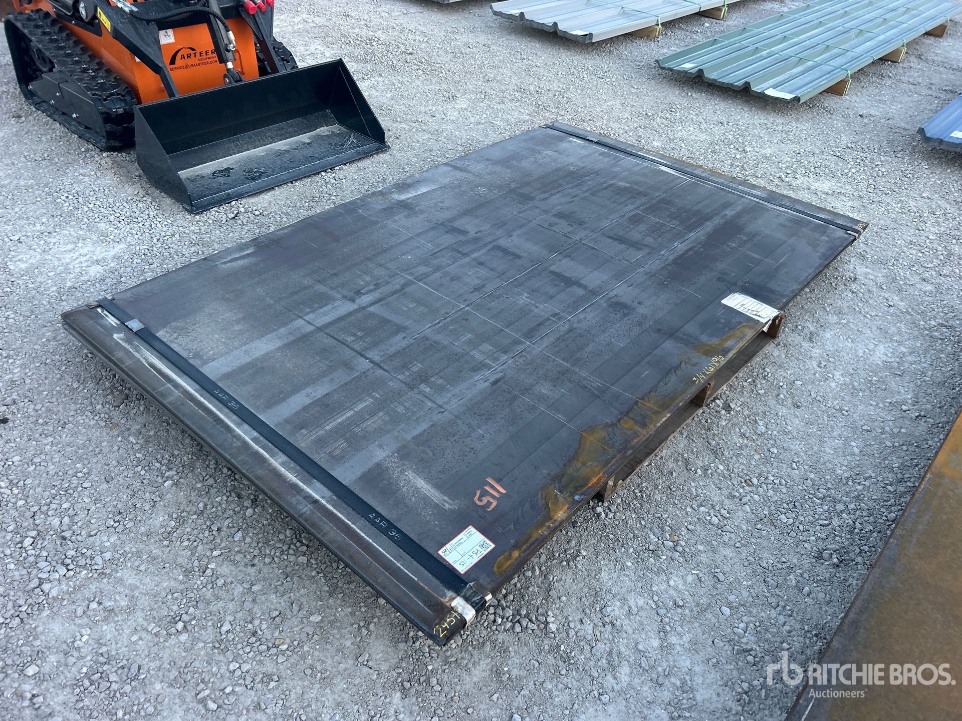 General Appearance with Bild, Ecke hinten links