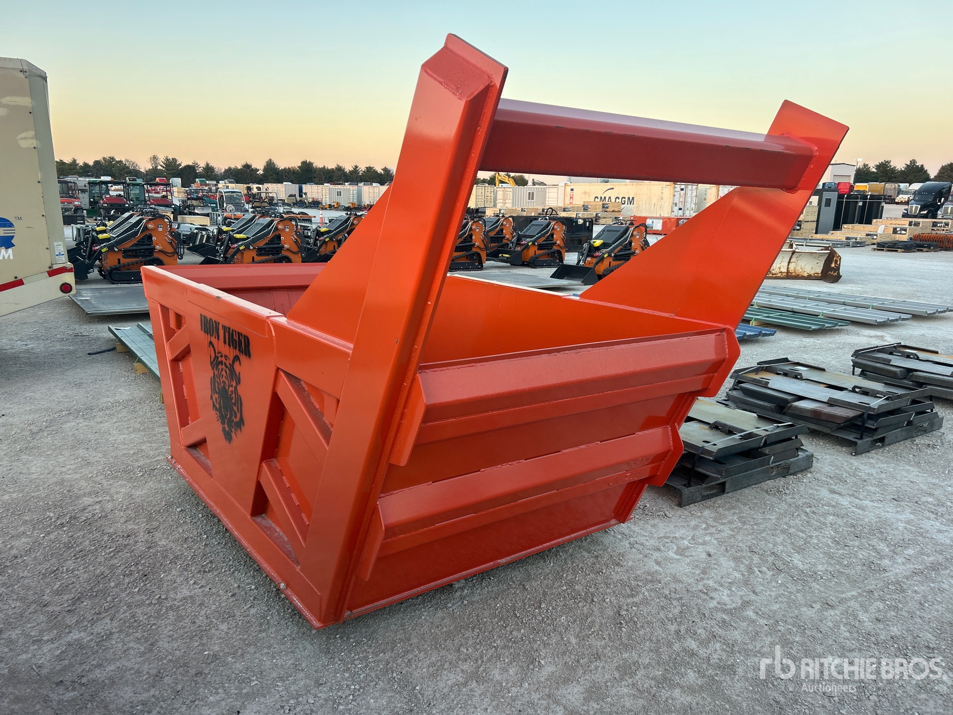 General Appearance with Picture, Right Front Corner