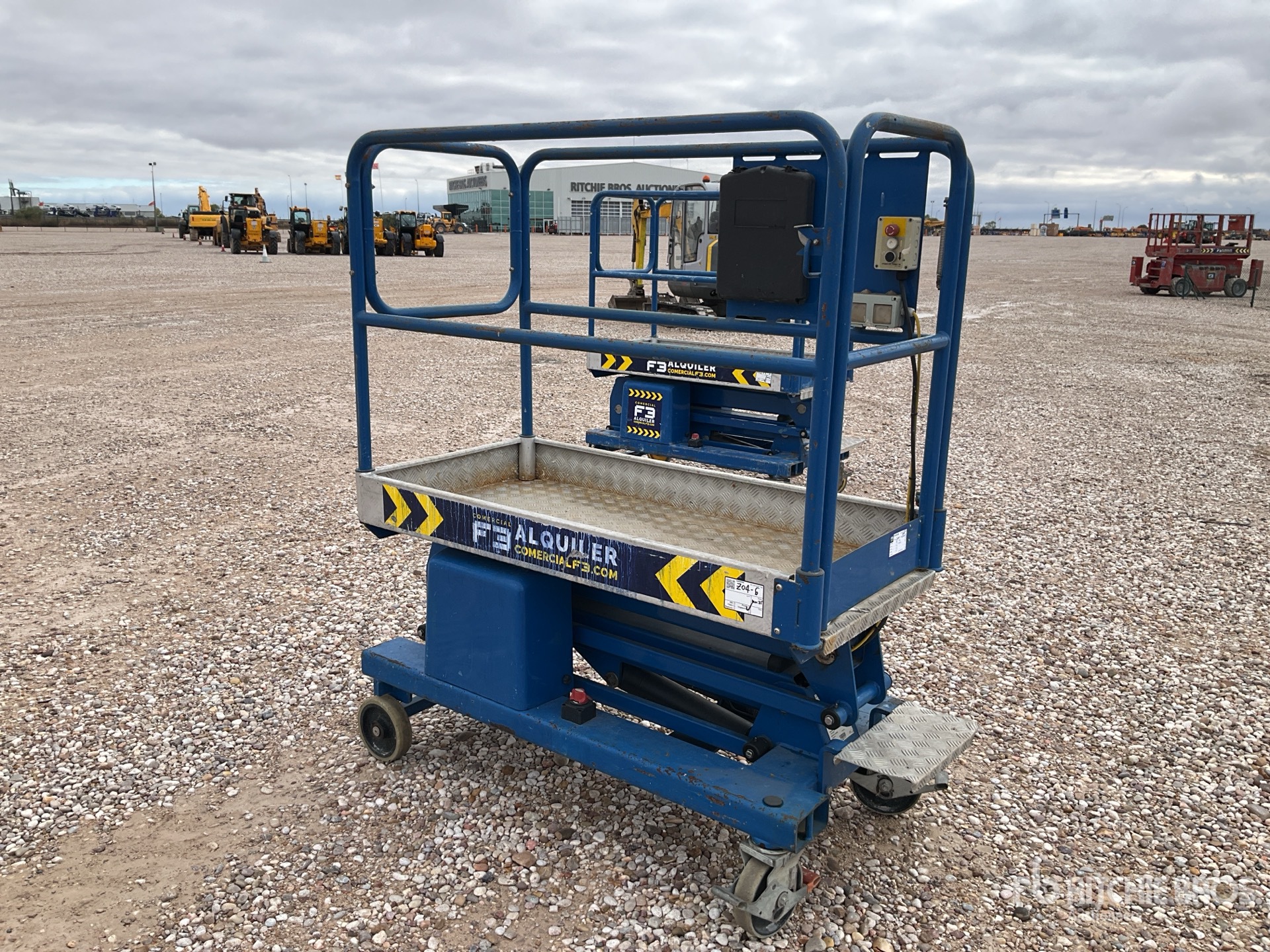 General Appearance with Picture, Left Rear Corner