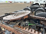 4 Underbody - Truck with 