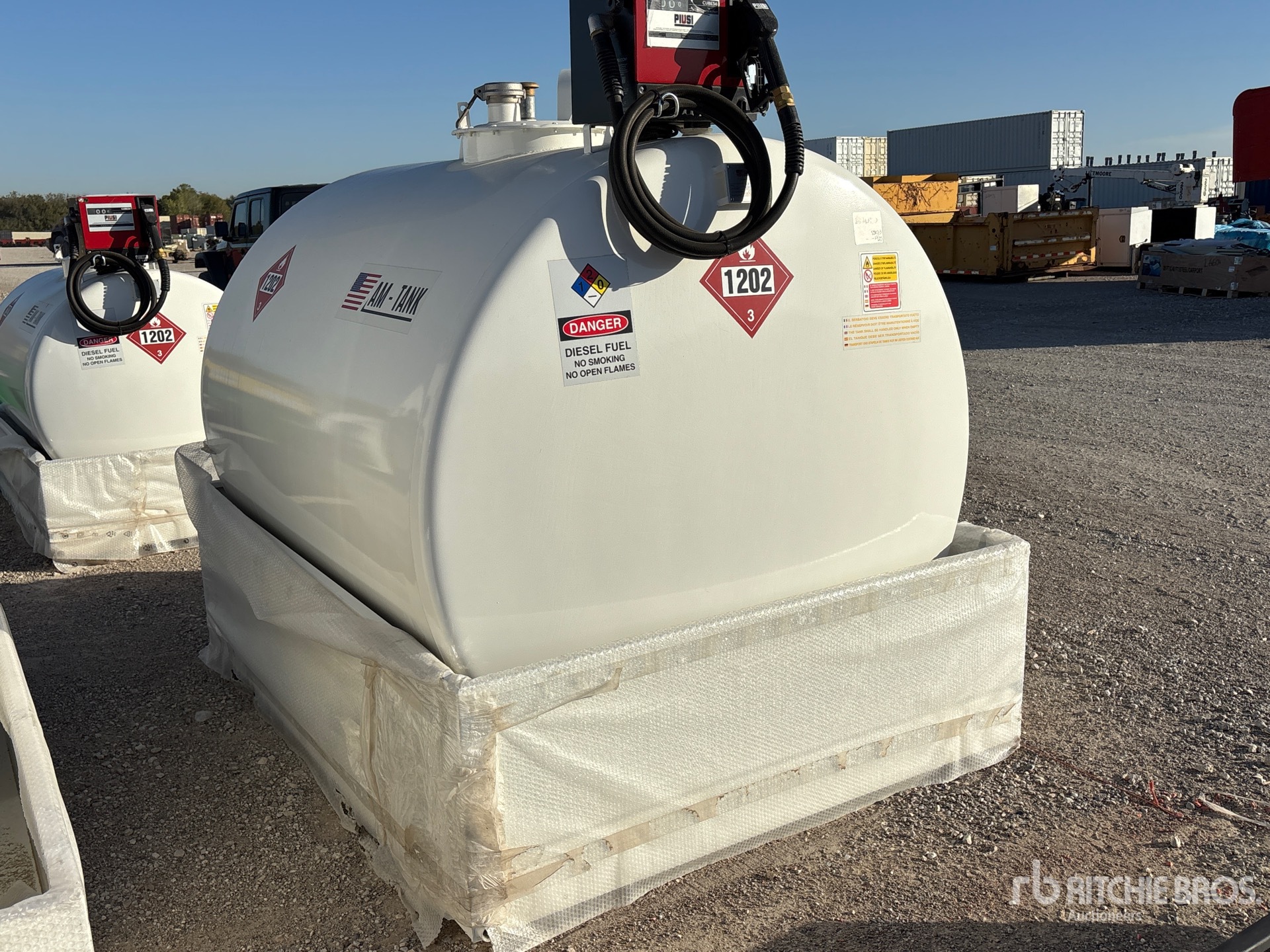 Aspect général with Image, coin avant droit