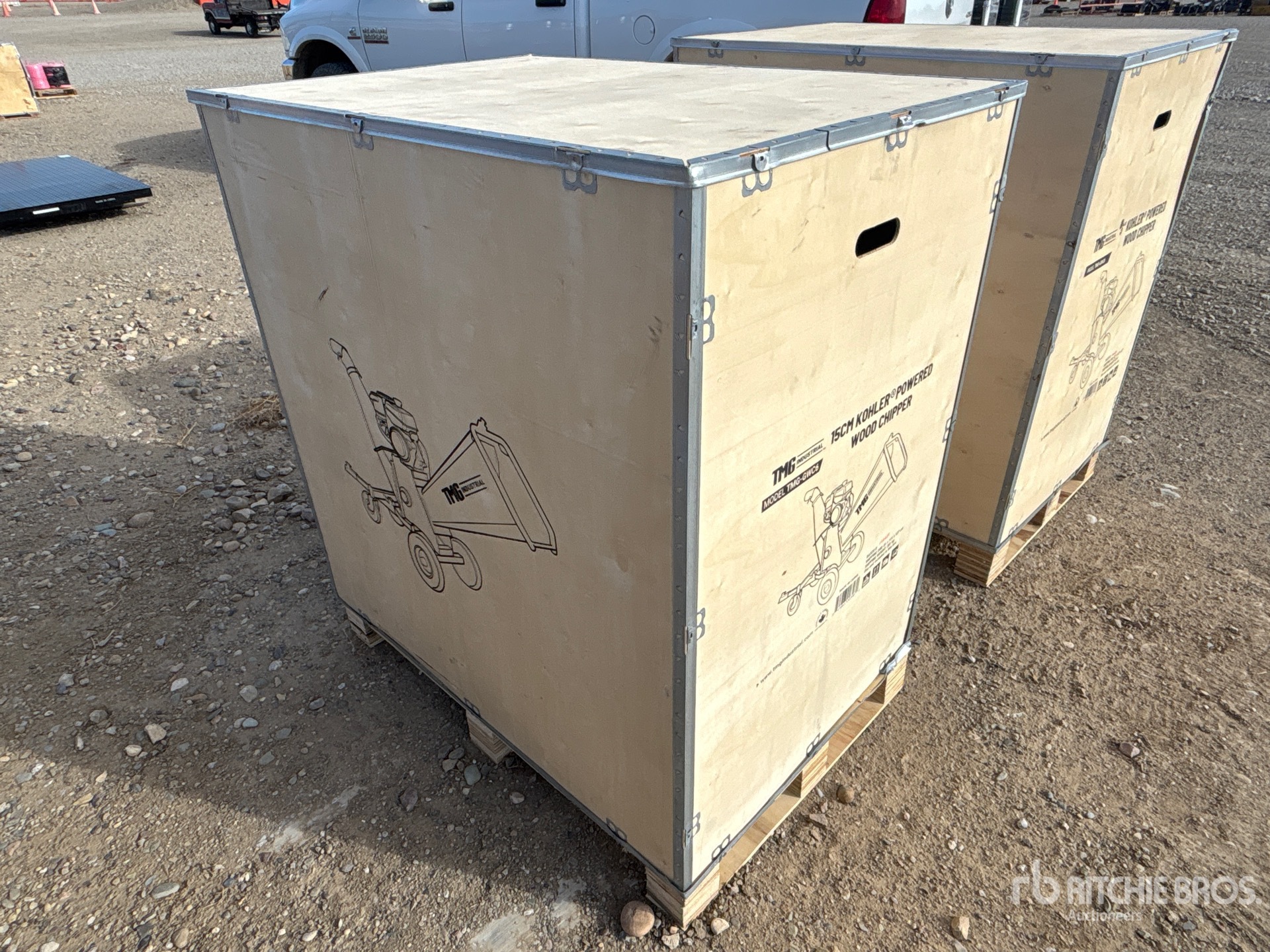 General Appearance with Picture, Right Rear Corner