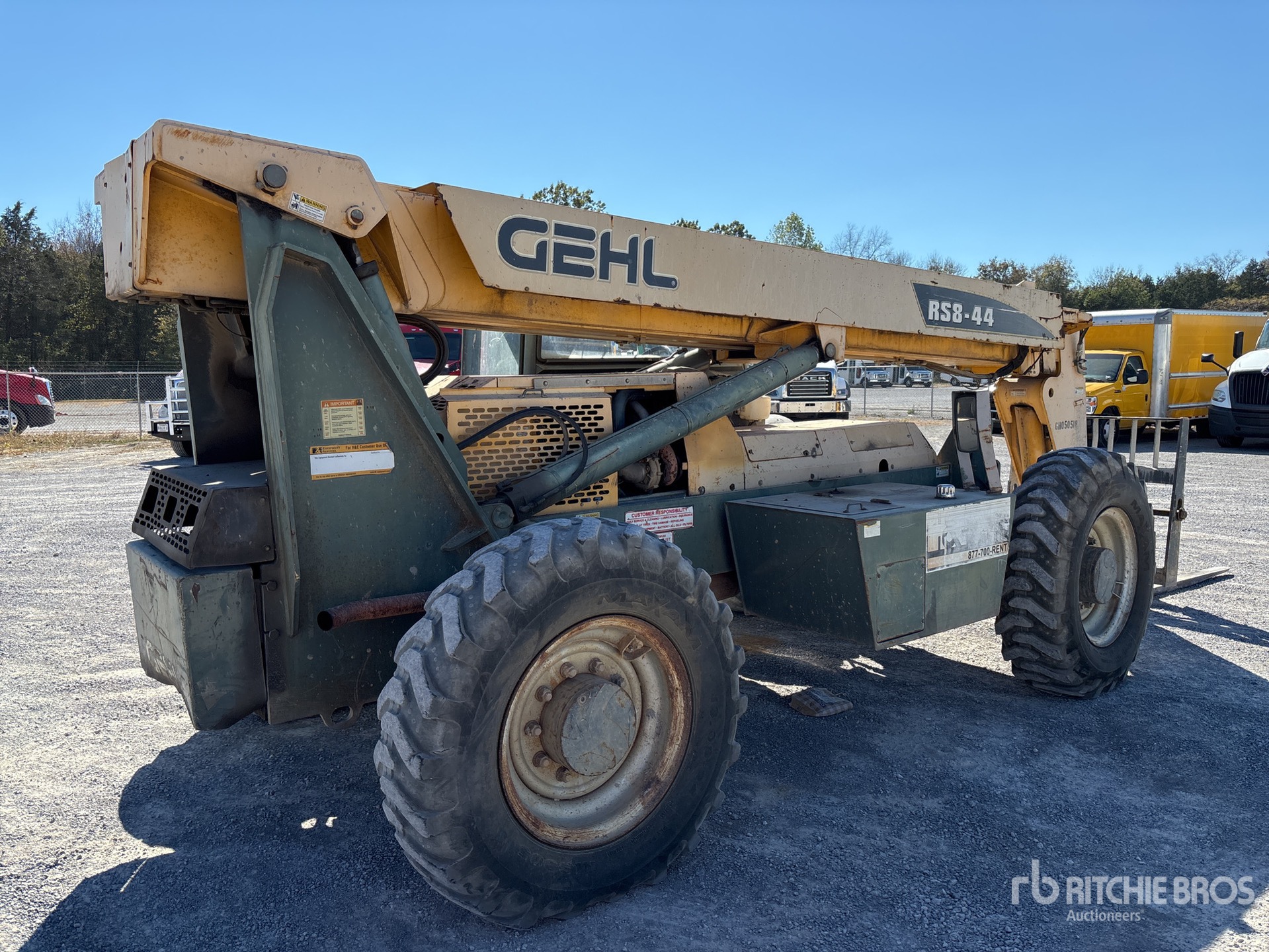 General Appearance with Picture, Right Rear Corner