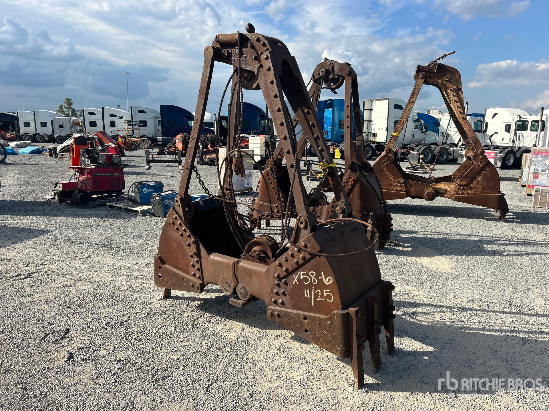 Aspect général with Image, coin avant gauche