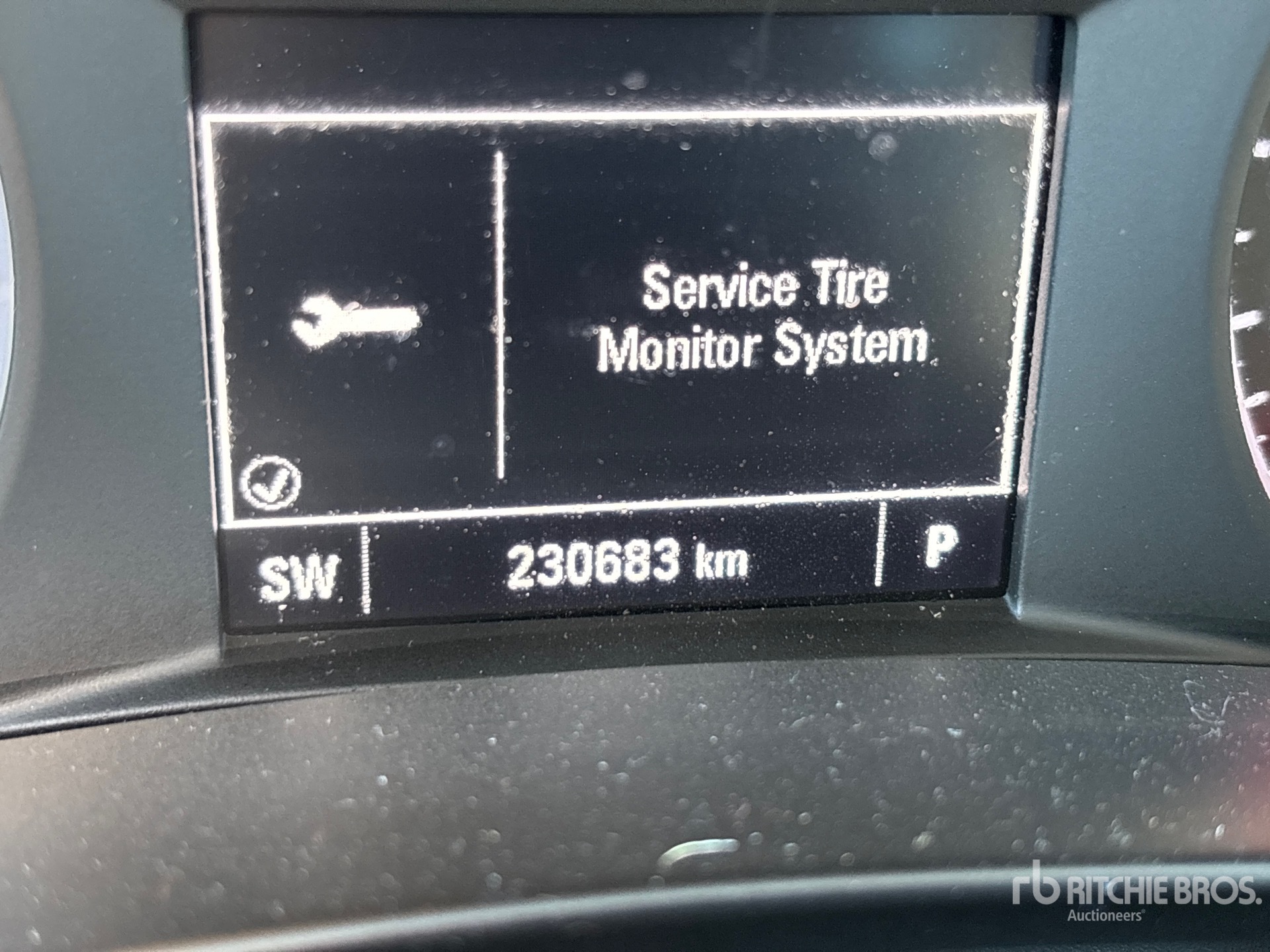 General Appearance with Hour Meter / Odometer