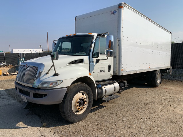 2017 International 4300 4x2 Van Truck (Inoperable)