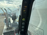 Upper Control Station with Luces de advertencia del motor