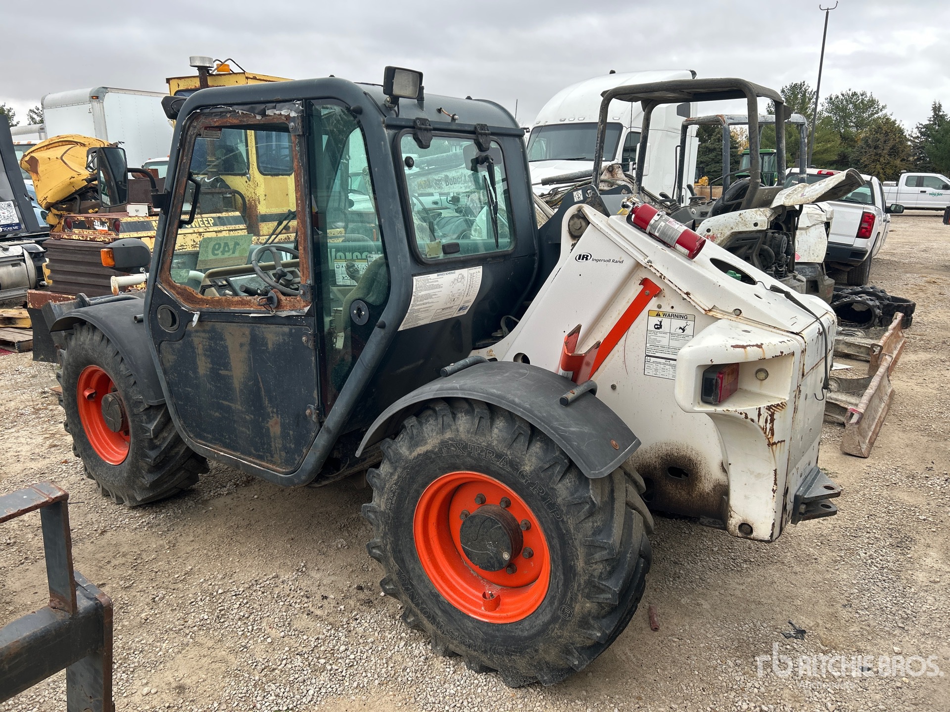 General Appearance with Picture, Left Rear Corner