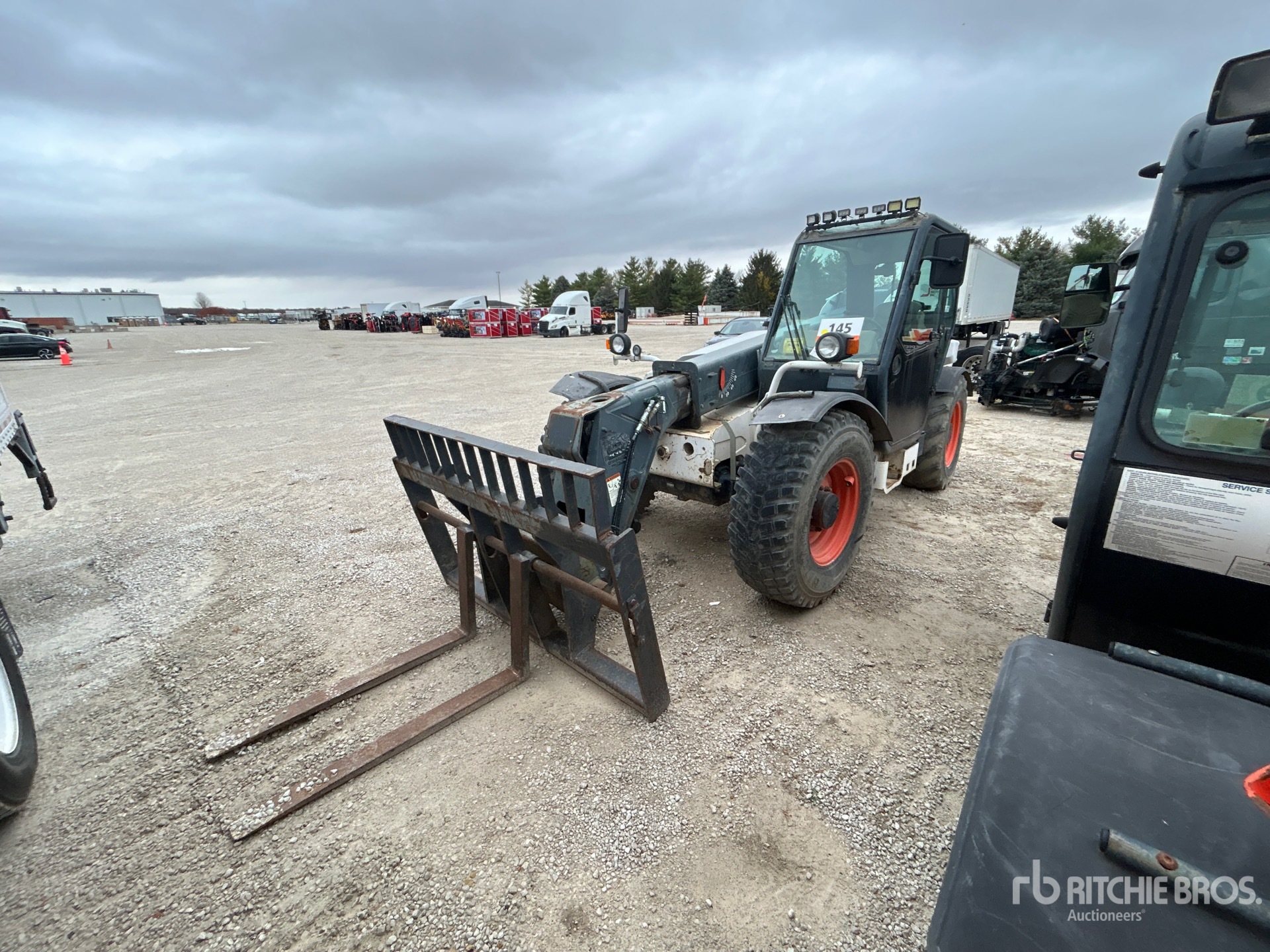 General Appearance with Picture, Left Front Corner