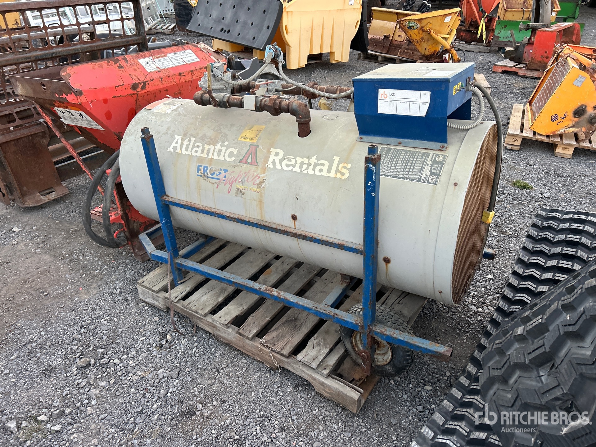 General Appearance with Picture, Right Front Corner
