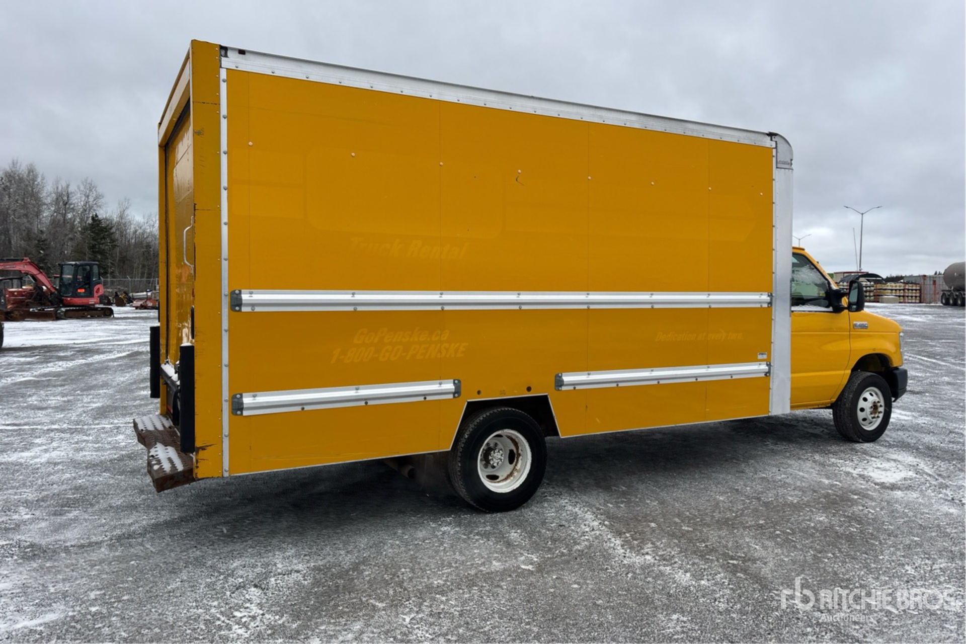 General Appearance with Image, coin arrière droit