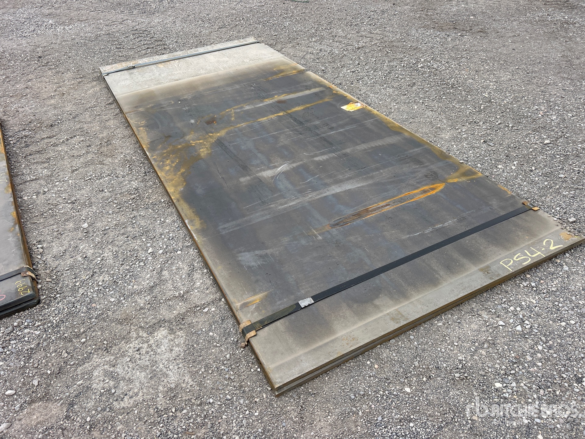 General Appearance with Bild, Ecke hinten rechts