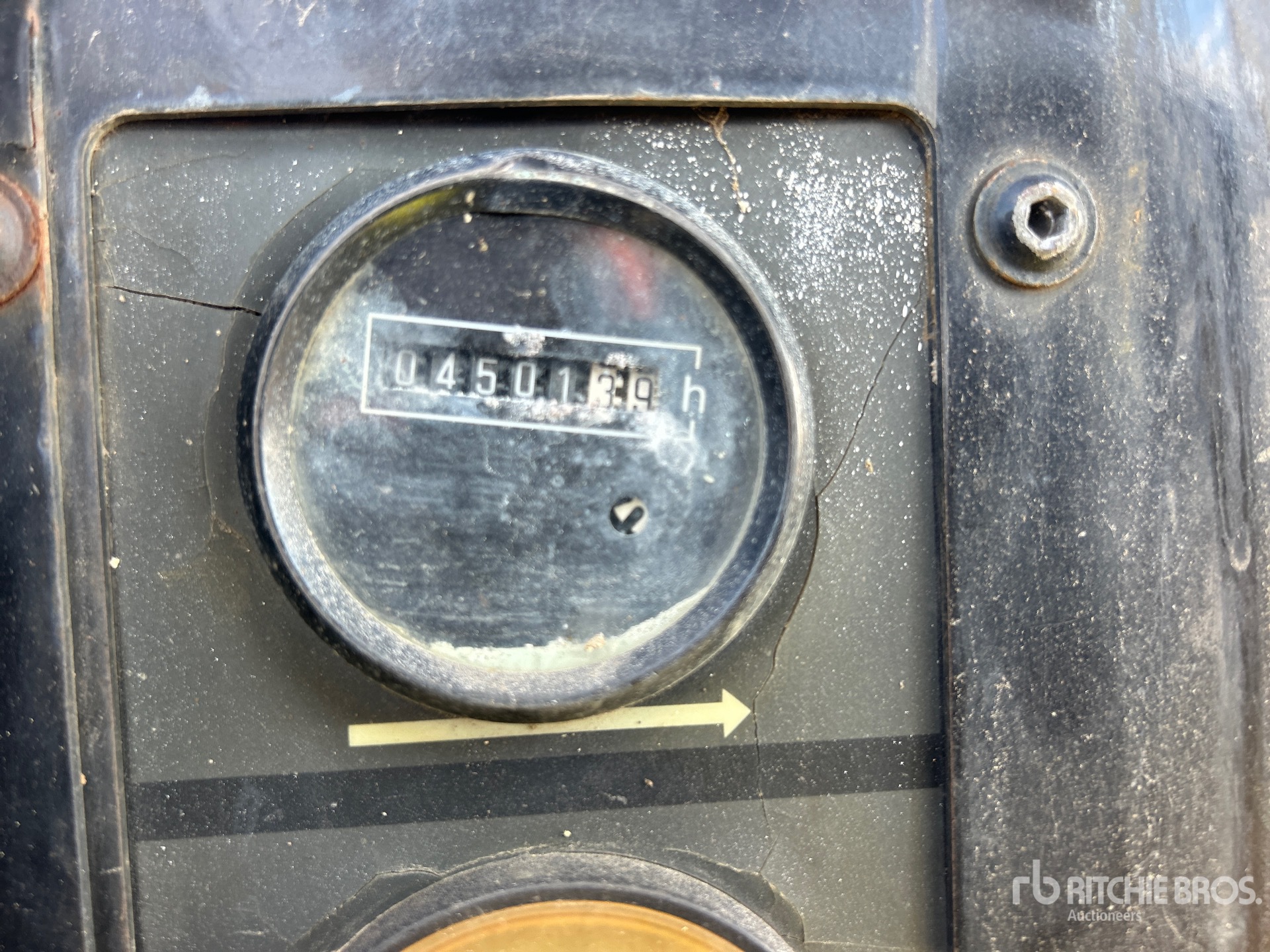 General Appearance with Hour Meter / Odometer