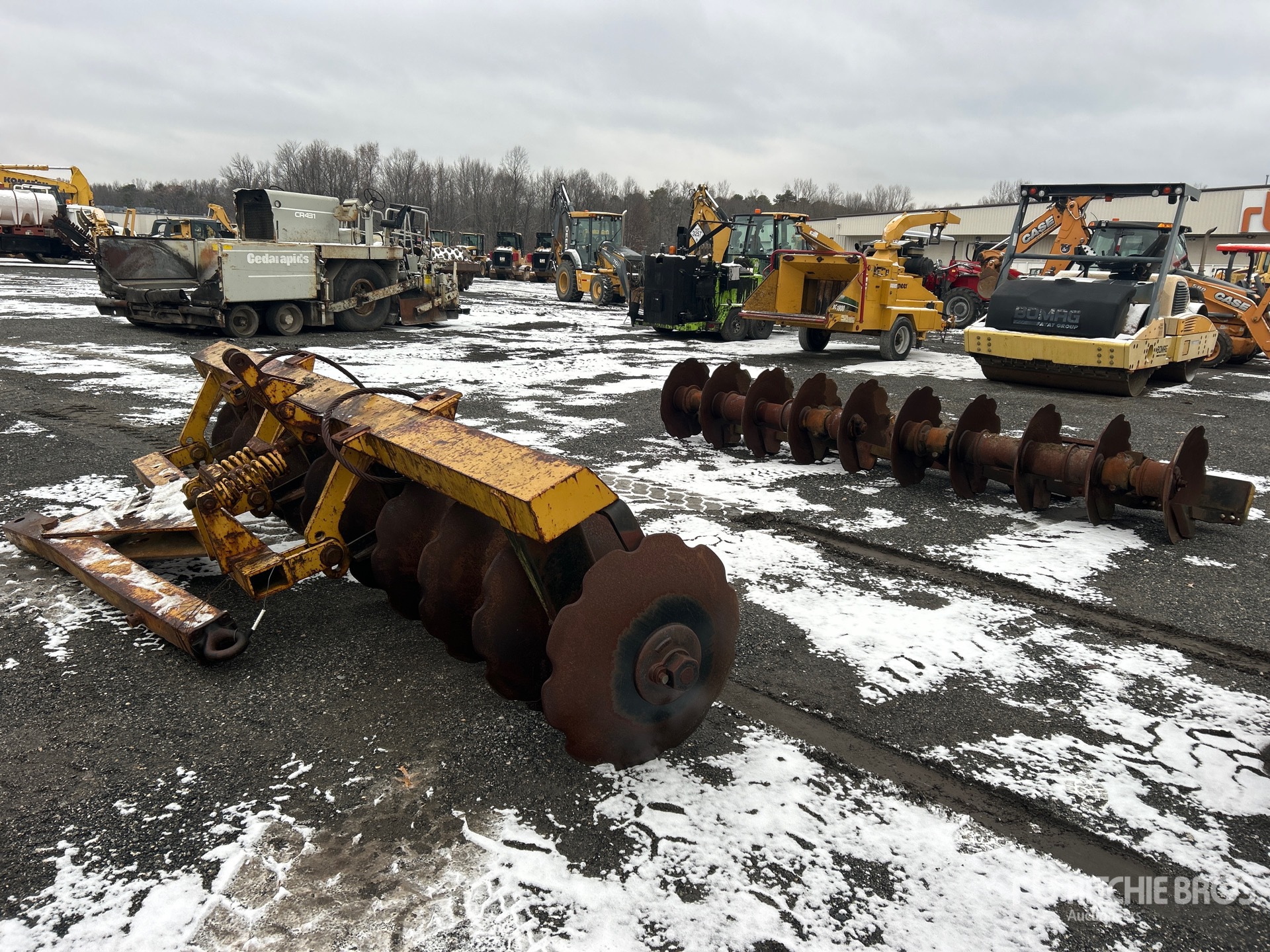 General Appearance with Foto, angolo anteriore sinistro