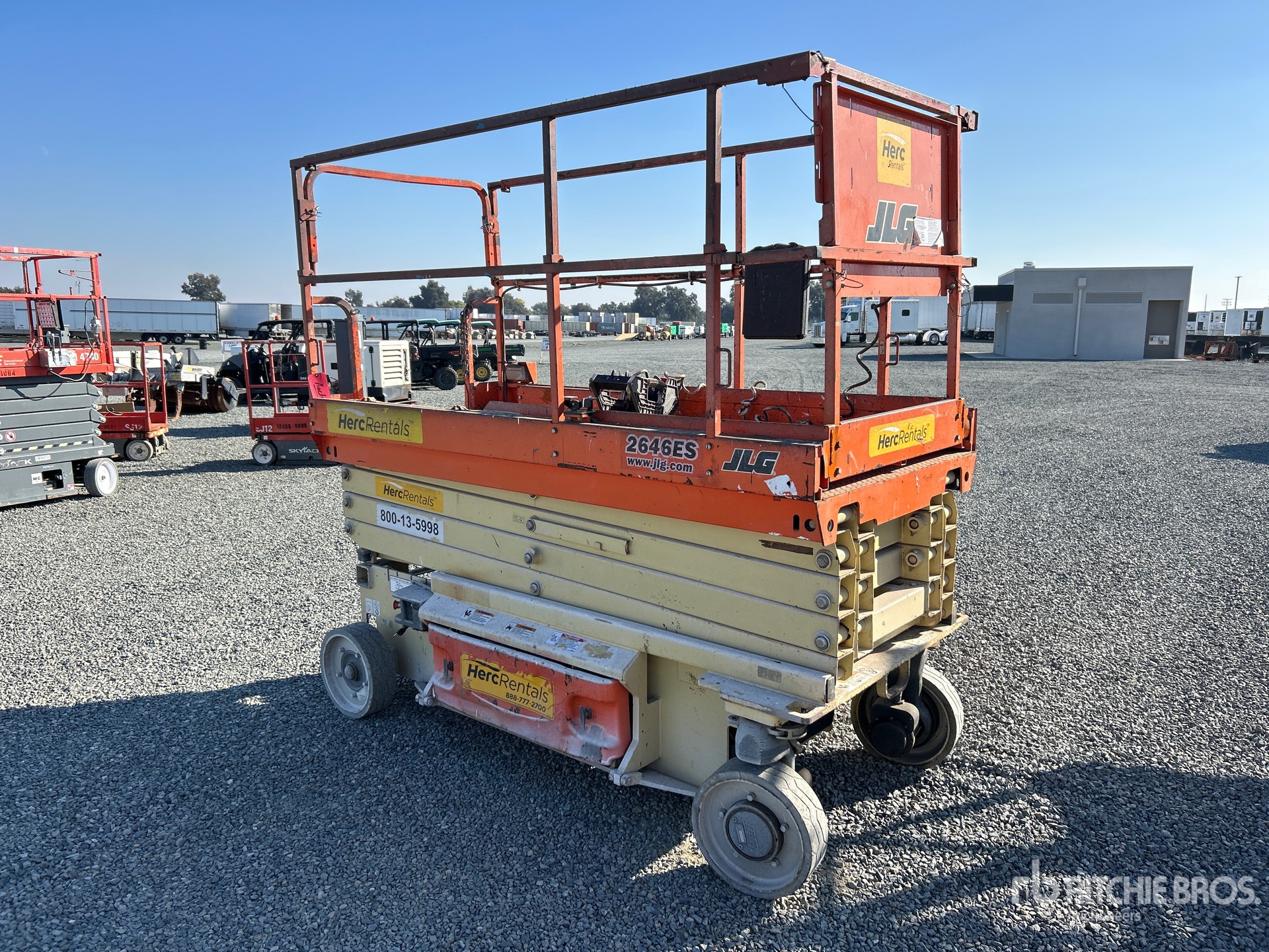 General Appearance with Picture, Right Front Corner