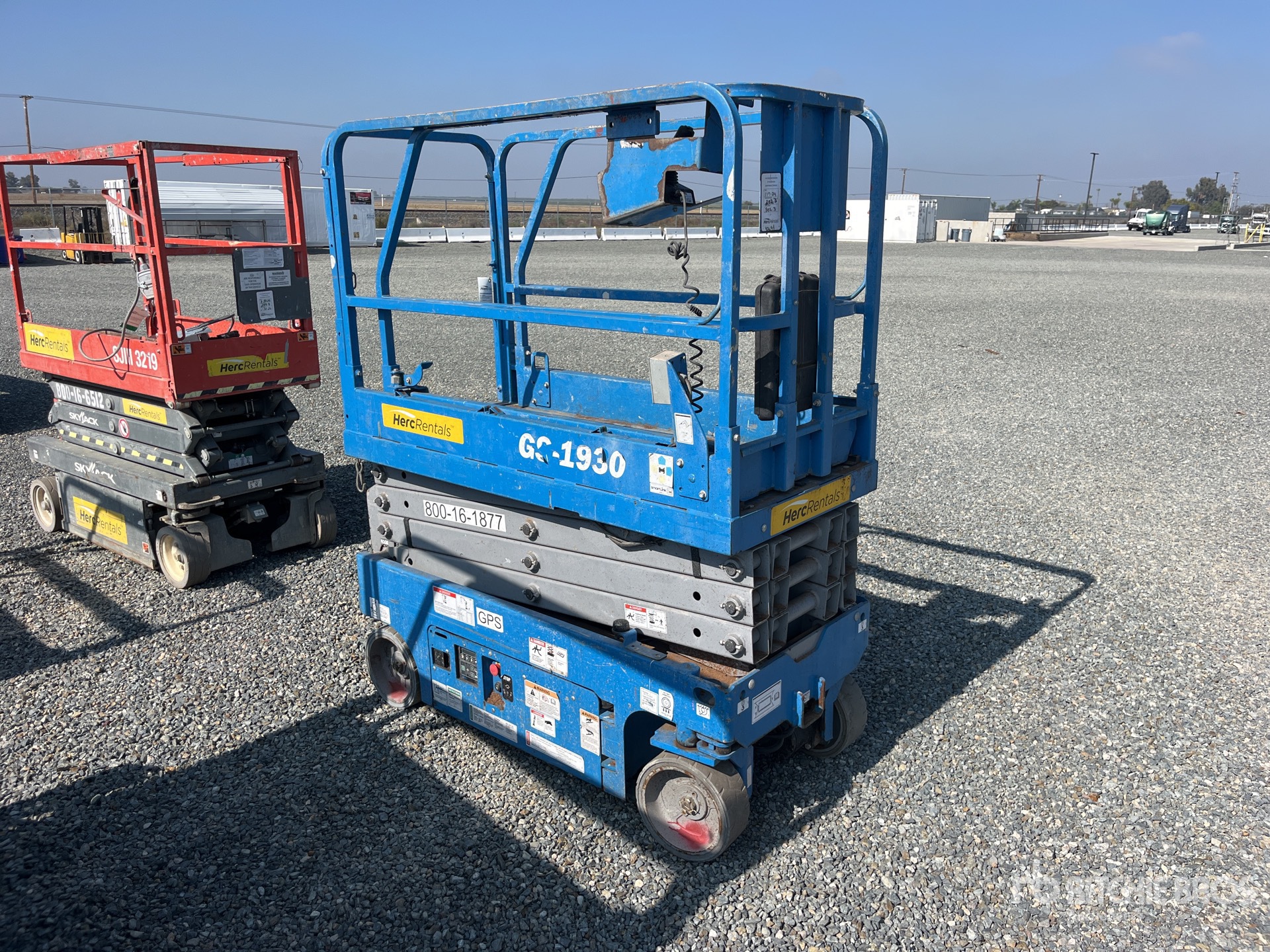 General Appearance with Zdjęcie, lewy dolny róg