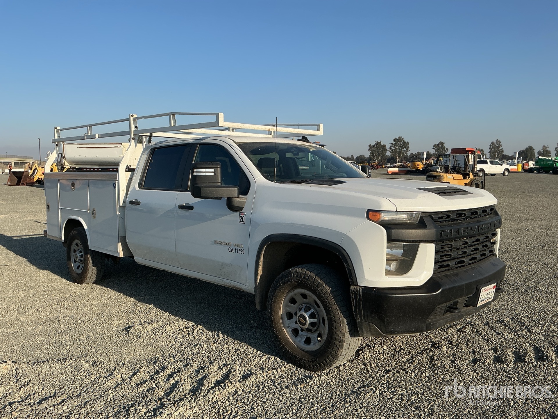 General Appearance with Picture, Right Front Corner