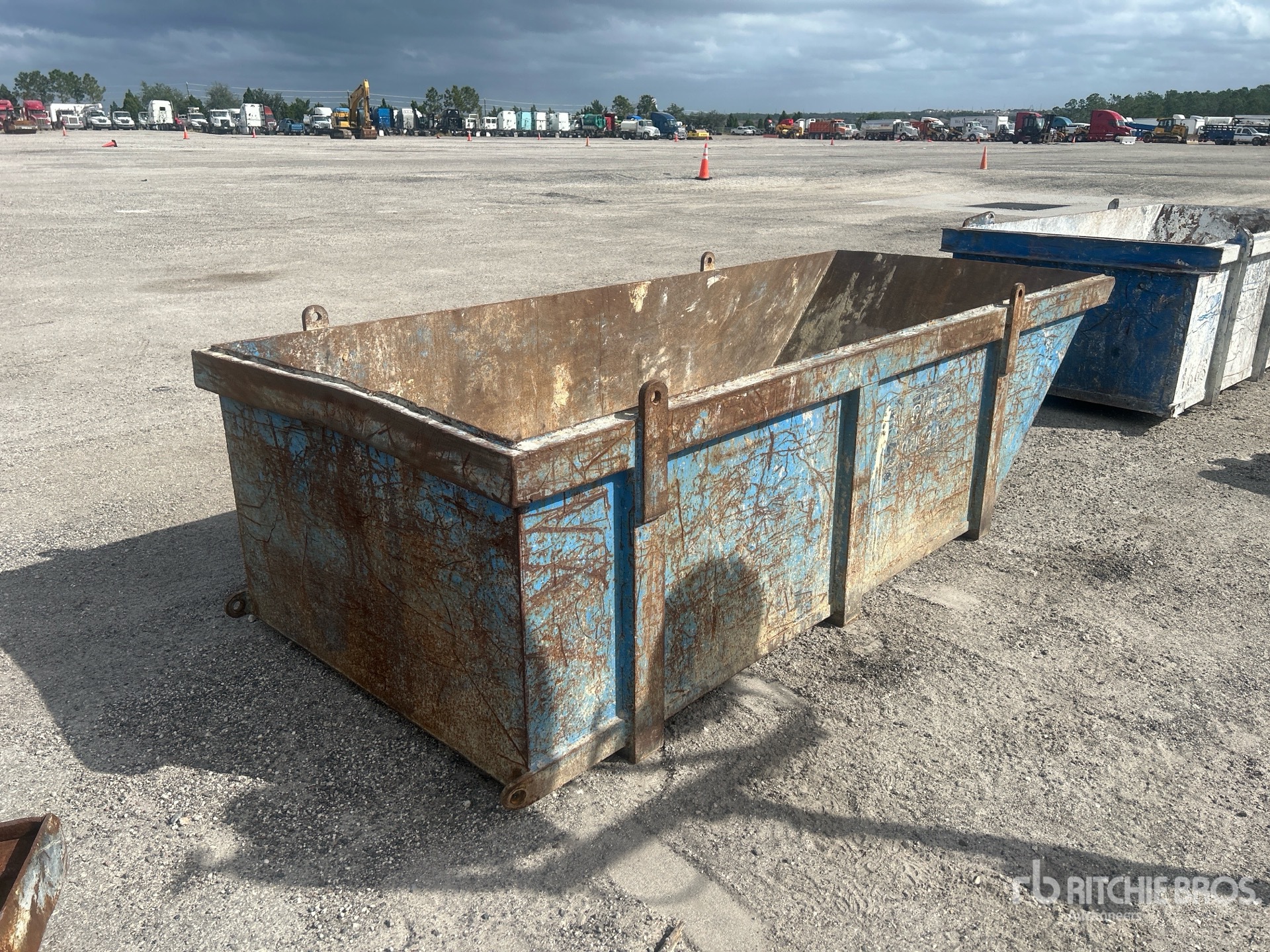 General Appearance with Image, coin arrière droit