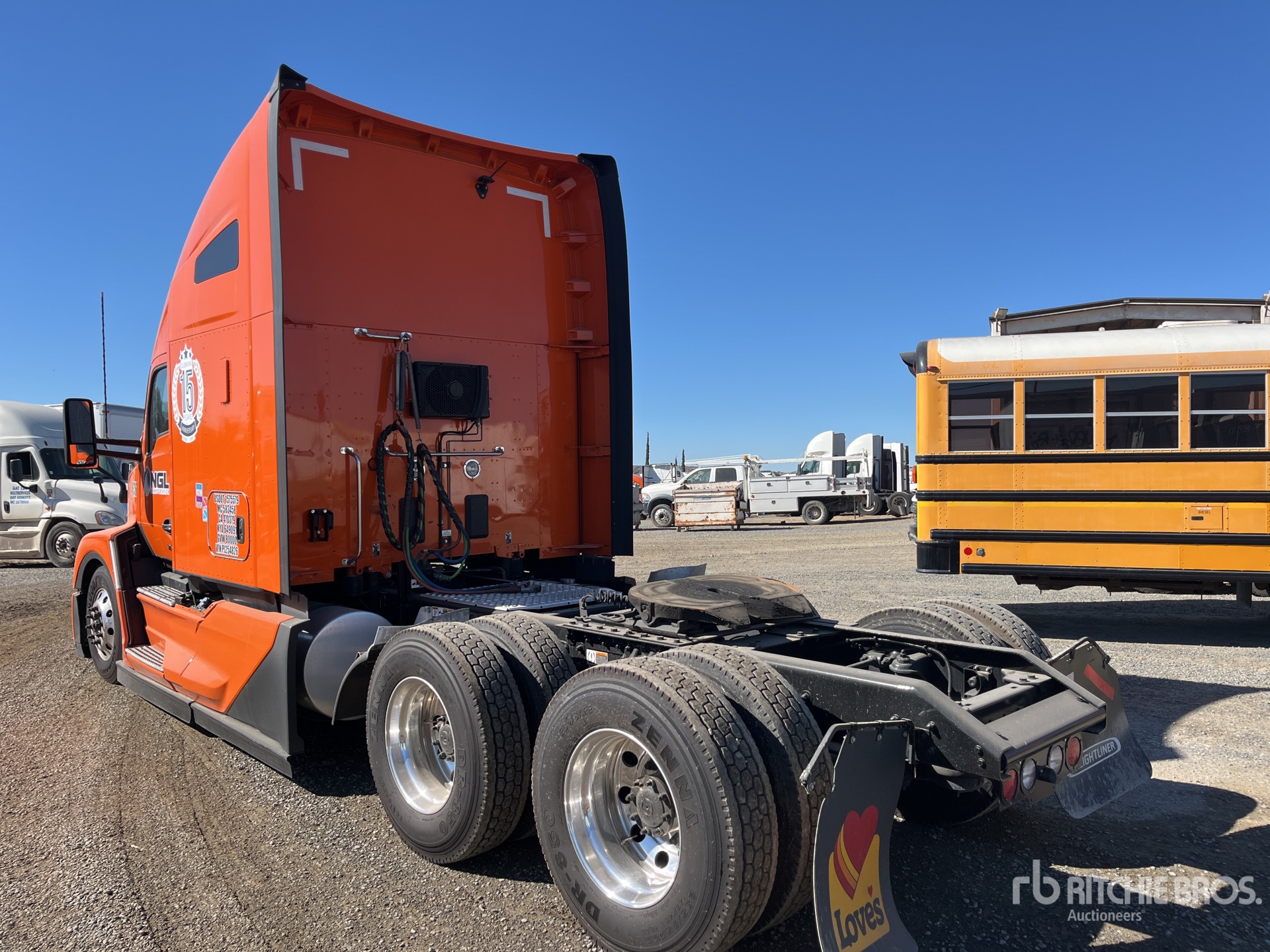 General Appearance with Picture, Left Rear Corner