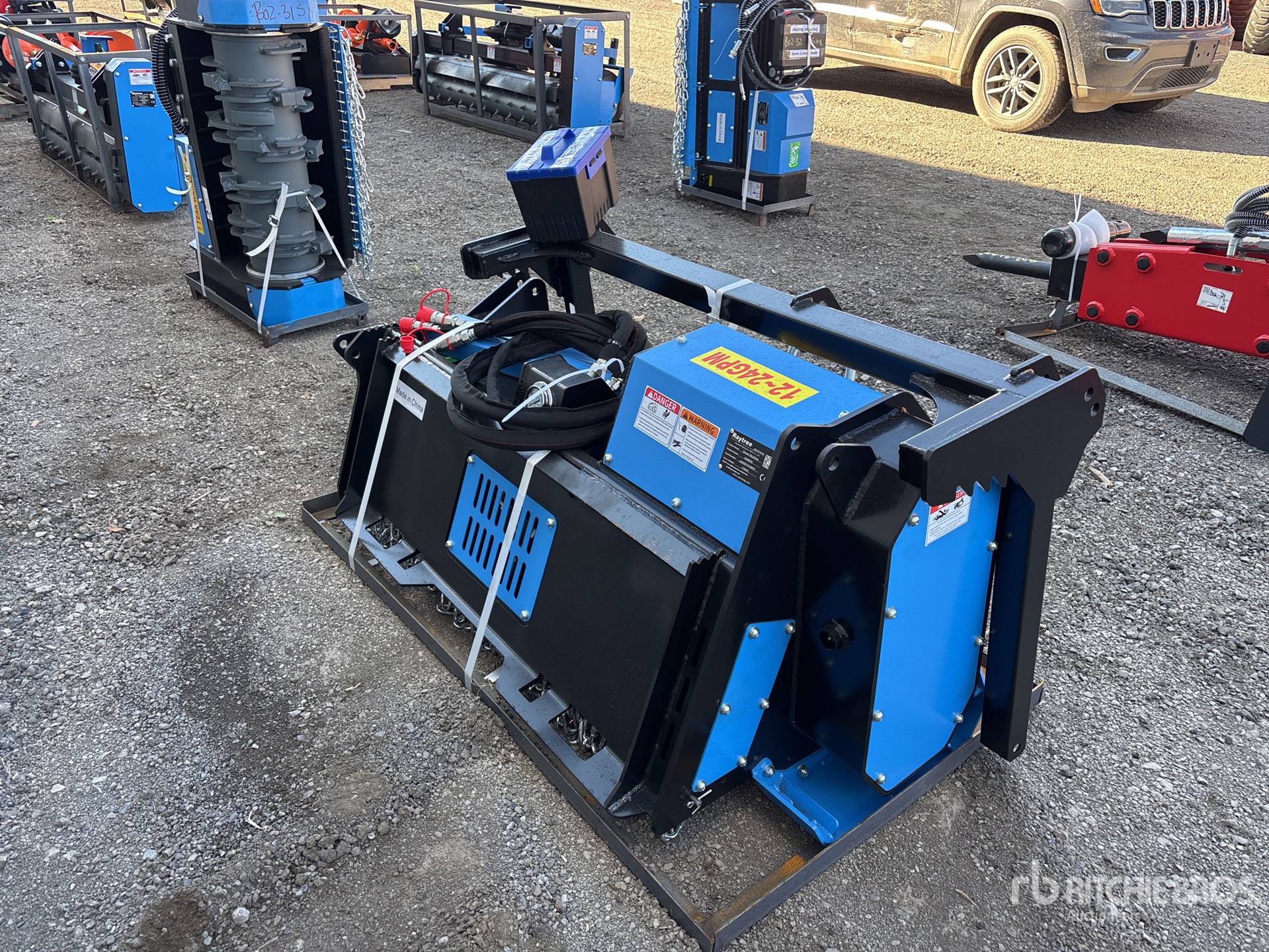 General Appearance with Picture, Right Rear Corner