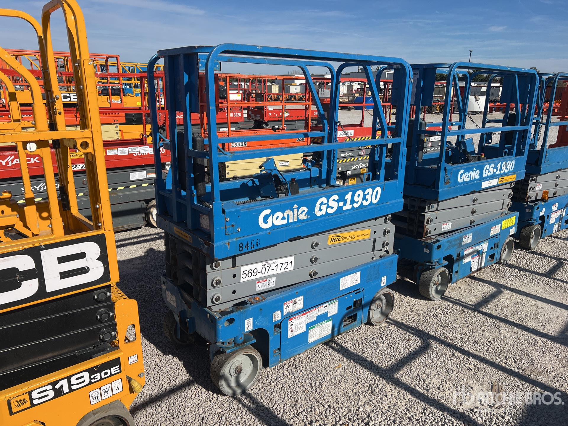 General Appearance with Imagen: esquina delantera izquierda