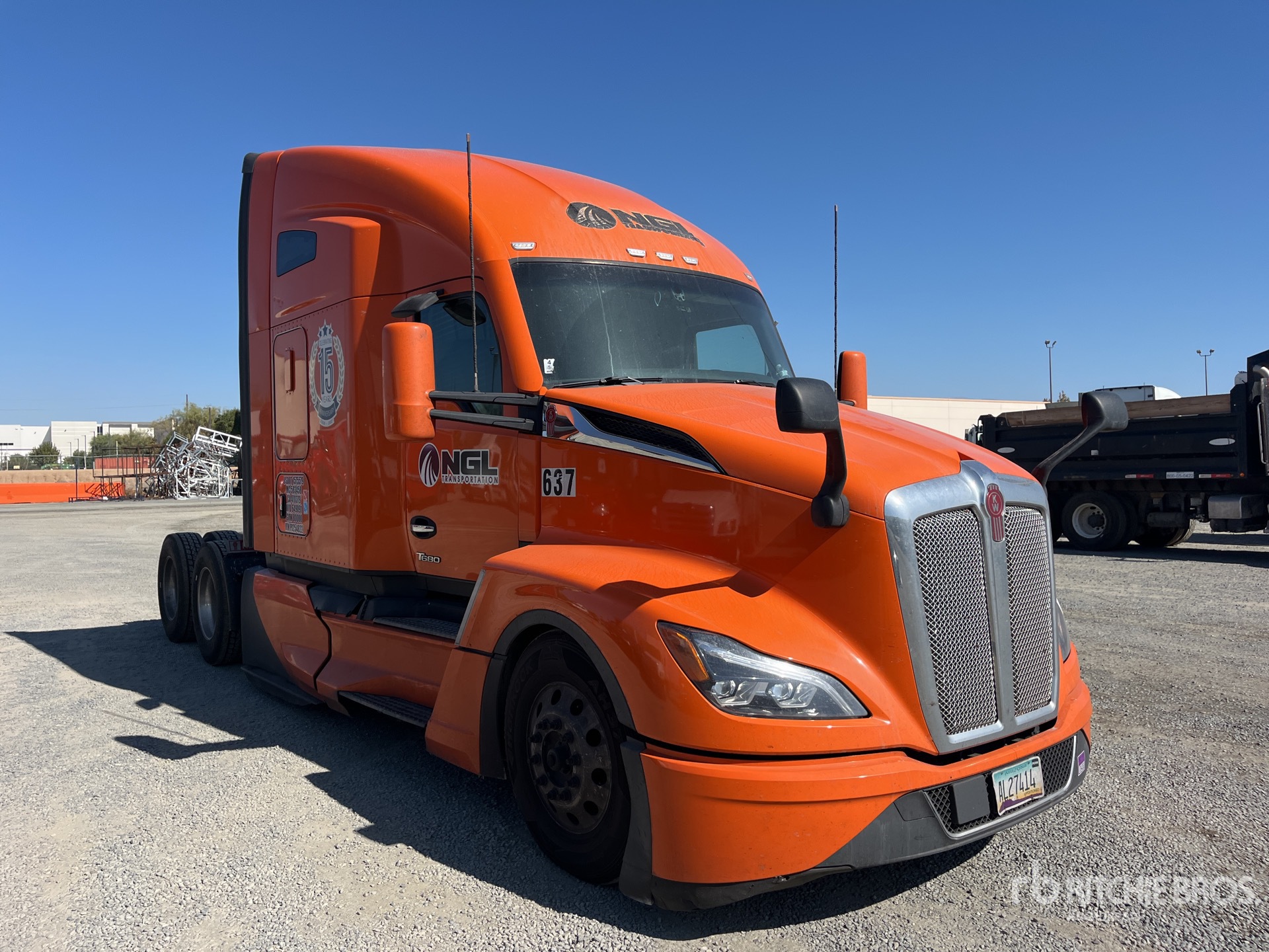 General Appearance with Imagen: esquina delantera derecha