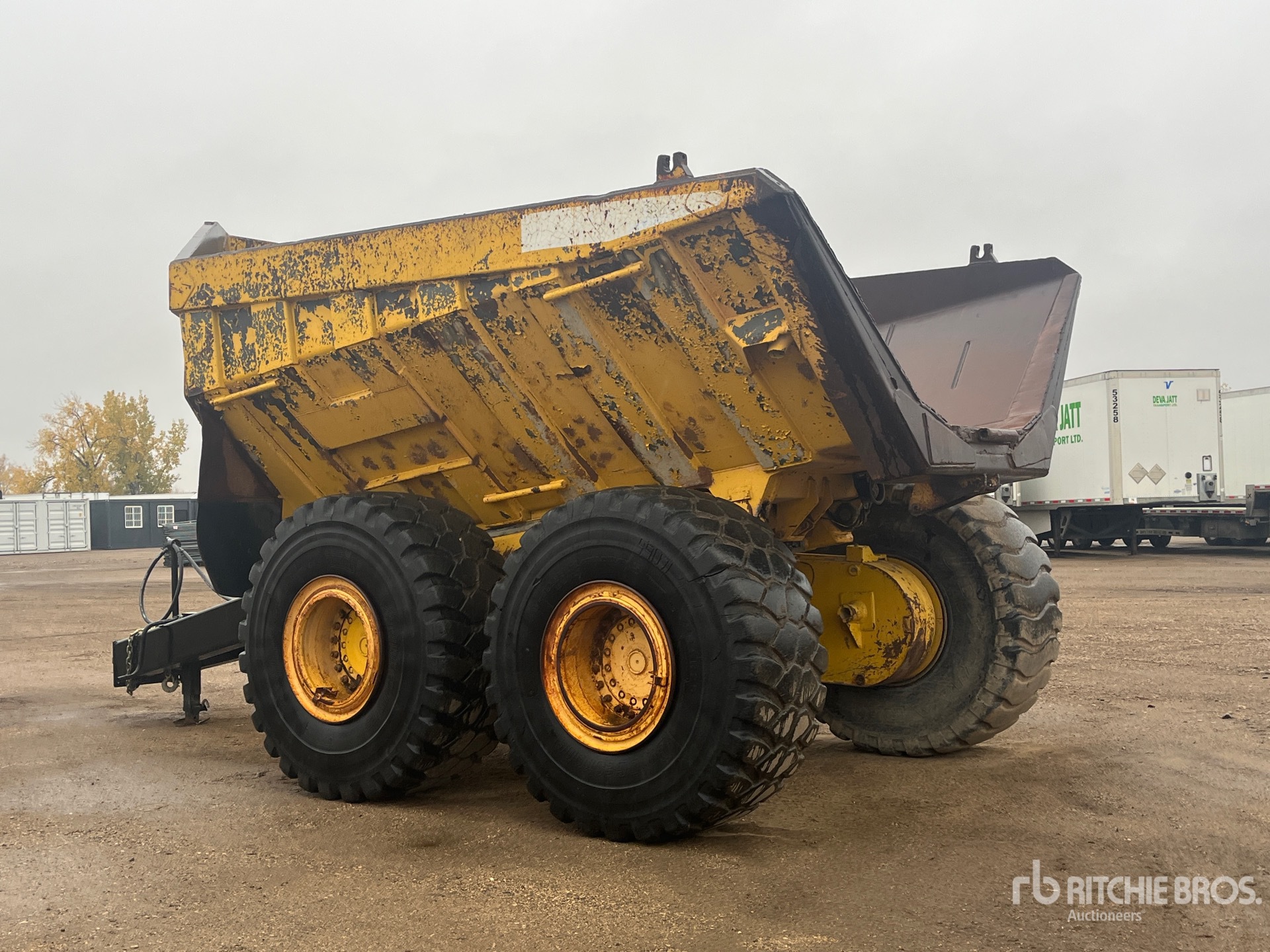 Aspect général with Image, coin arrière gauche