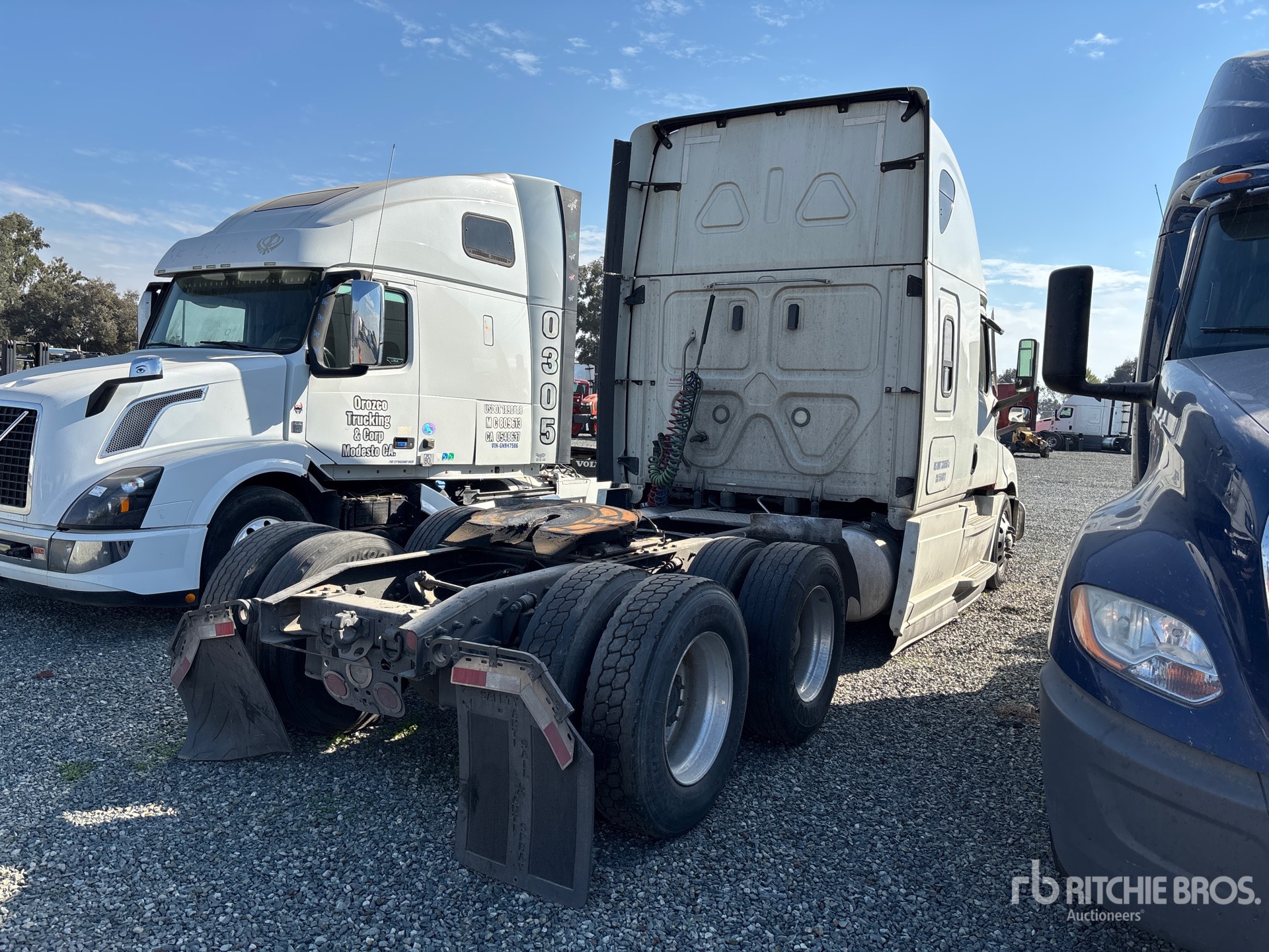 General Appearance with Imagen: esquina trasera derecha