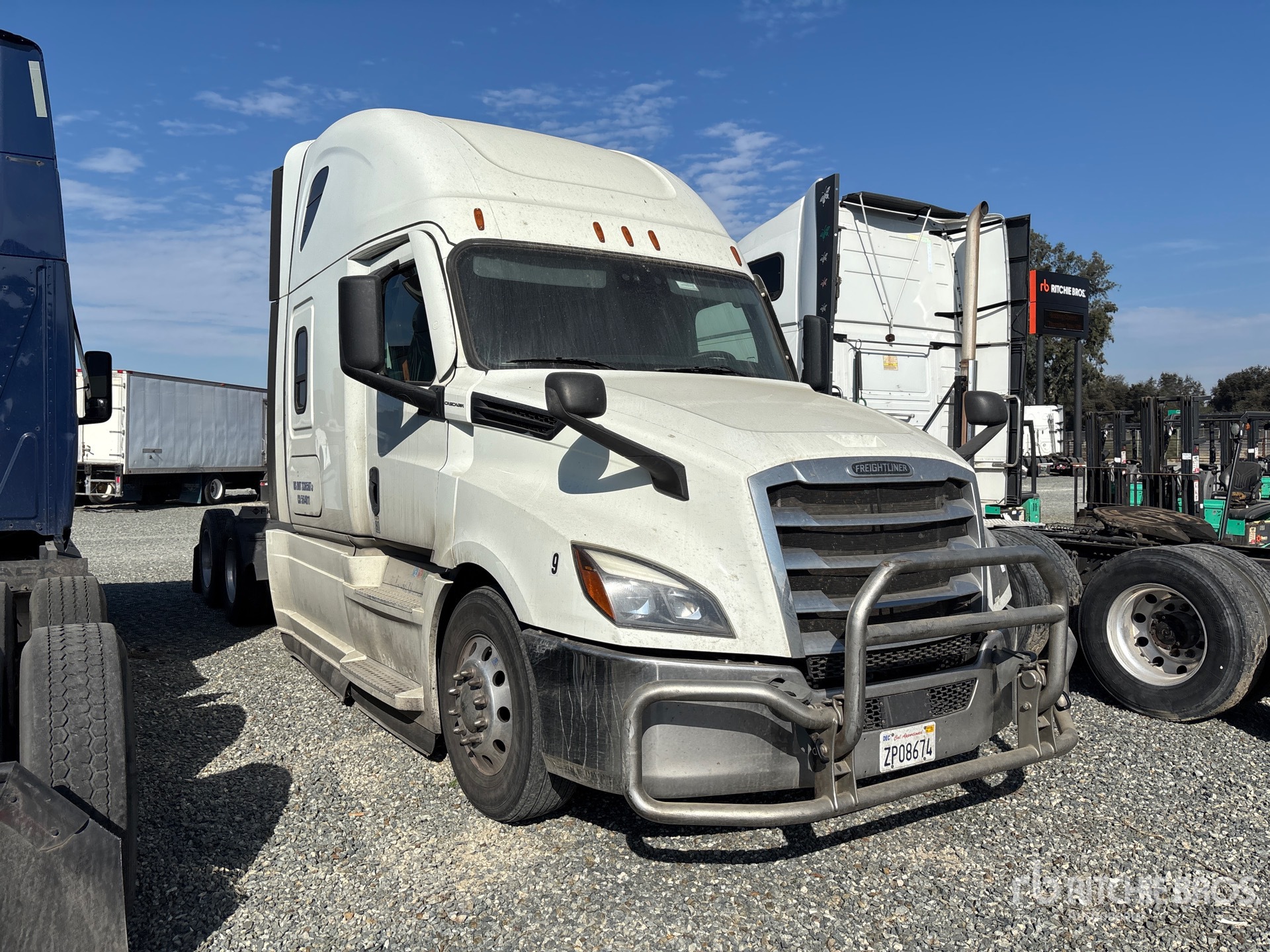 General Appearance with Imagen: esquina delantera derecha