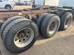 4 Underbody - Truck with 