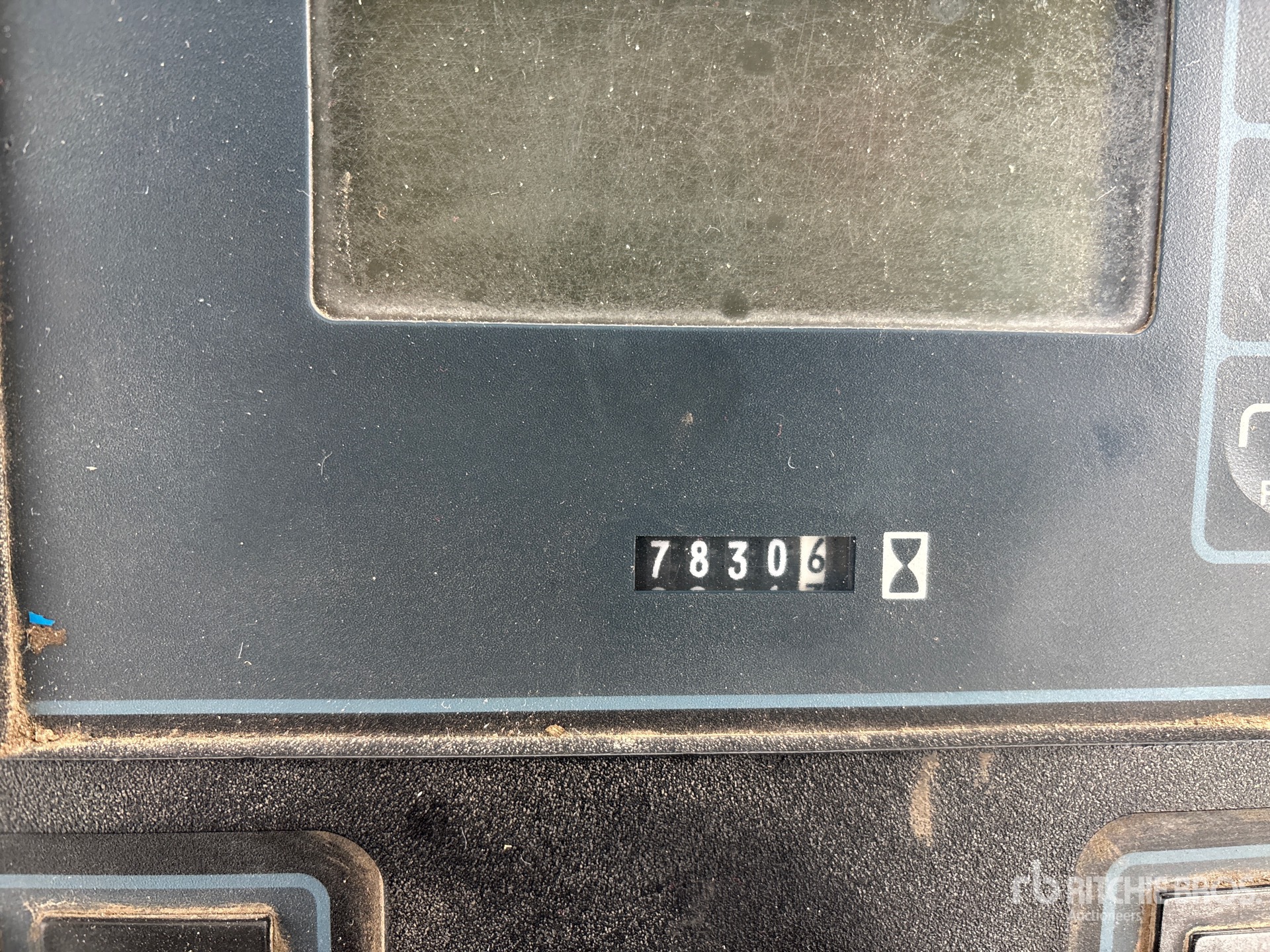 General Appearance with Hour Meter / Odometer