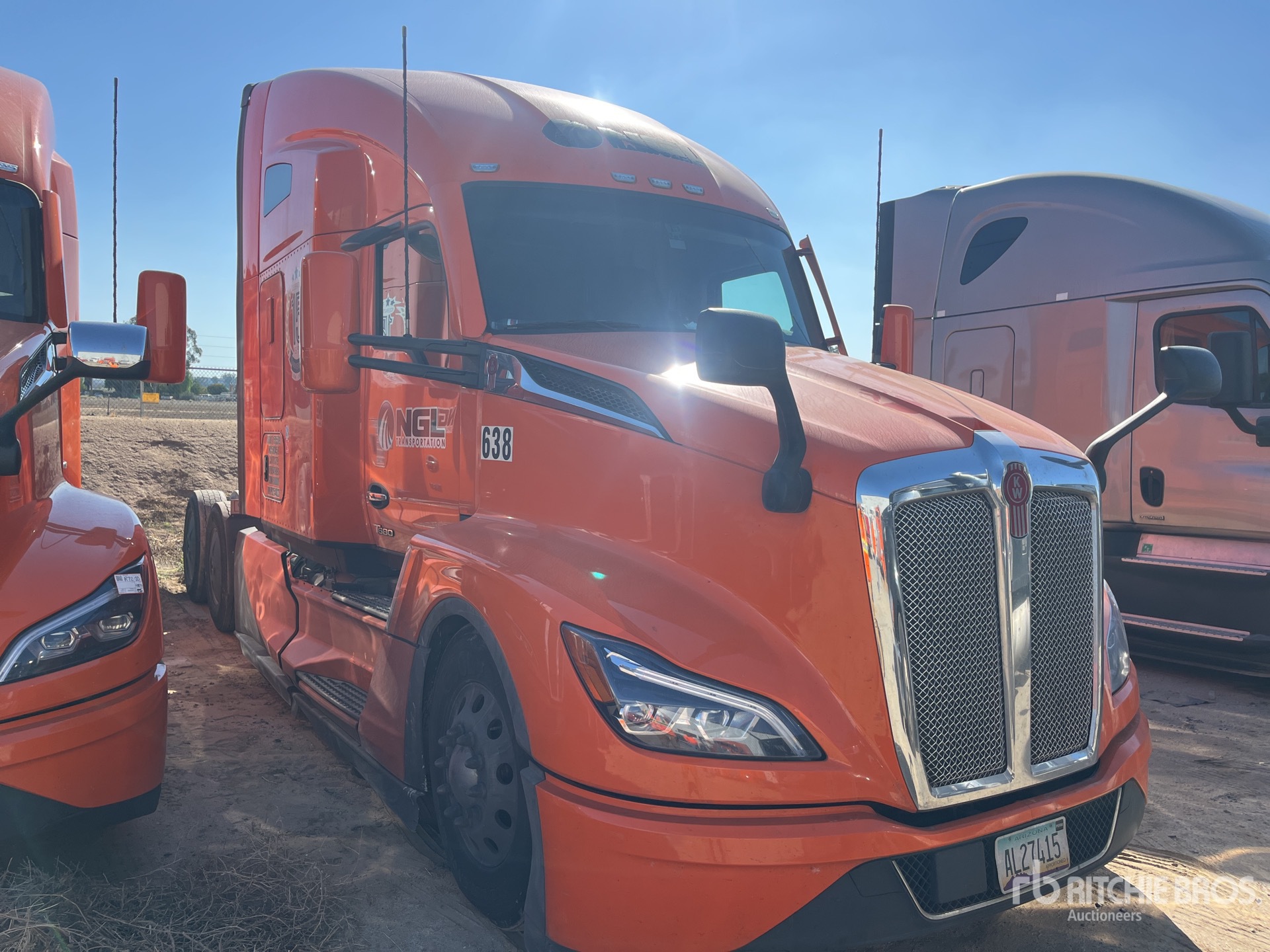 General Appearance with Picture, Right Front Corner