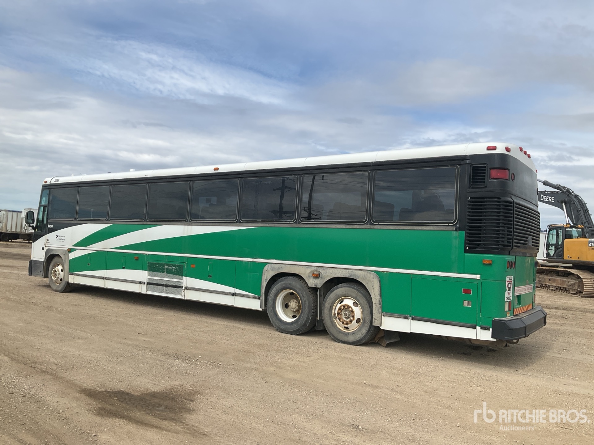 General Appearance with Bild, Ecke hinten links