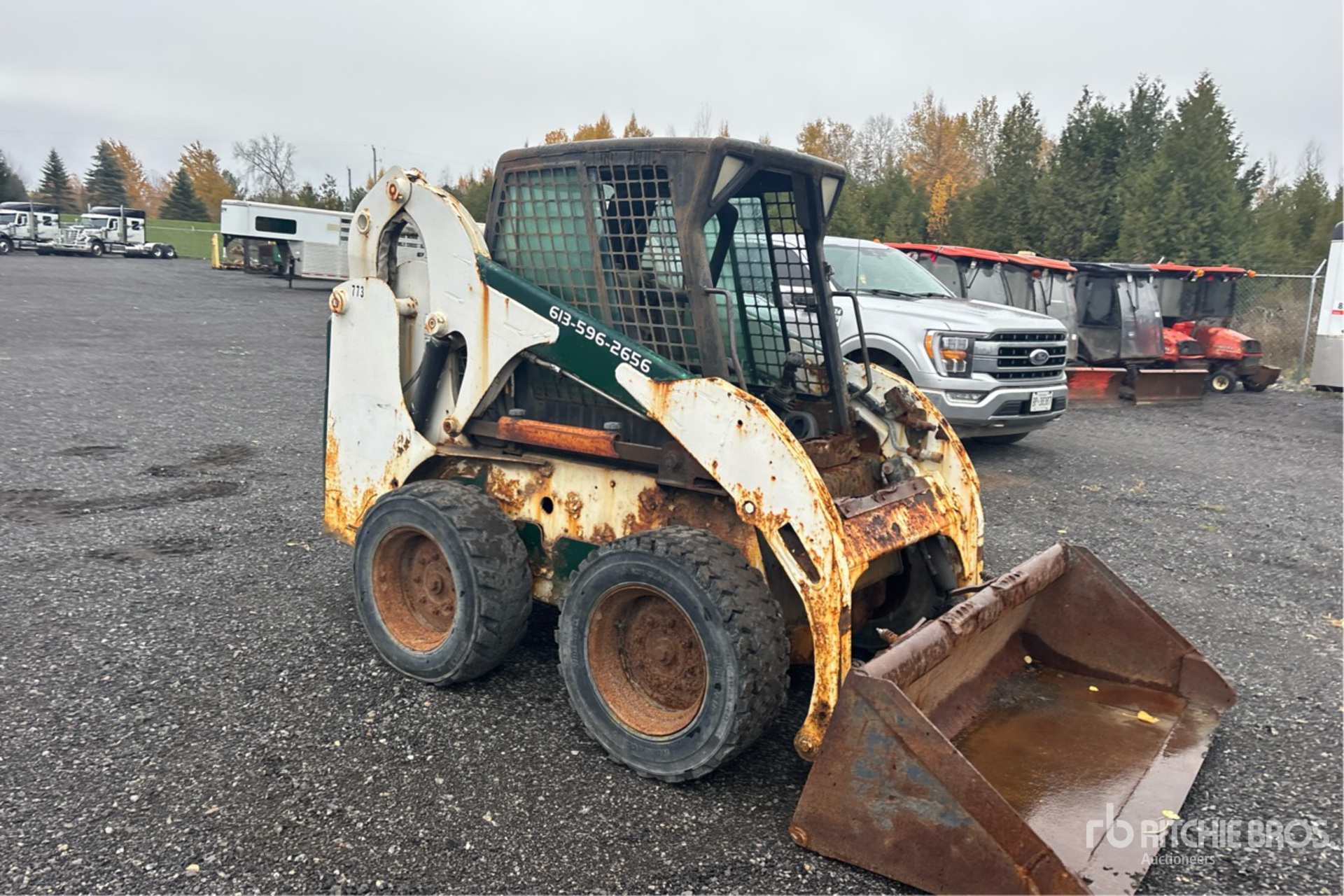 General Appearance with Picture, Right Front Corner