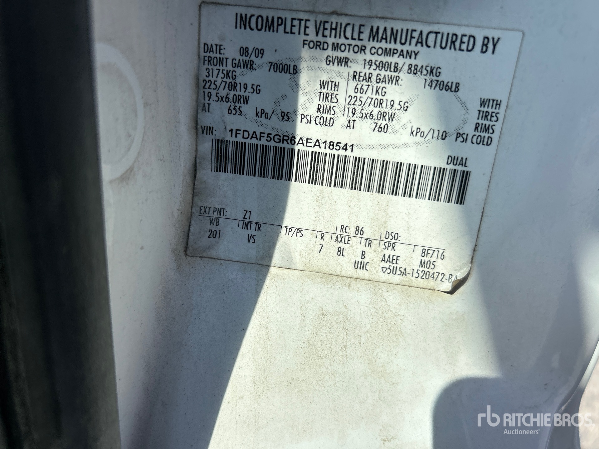 General Appearance with Serial Number / VIN