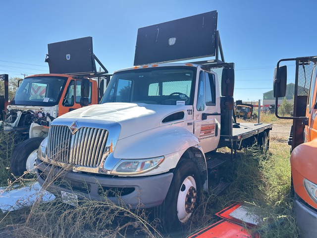 2013 International 4300 4x2 Flatbed Truck 2013 International 4300 4x2 Flatbed Truck