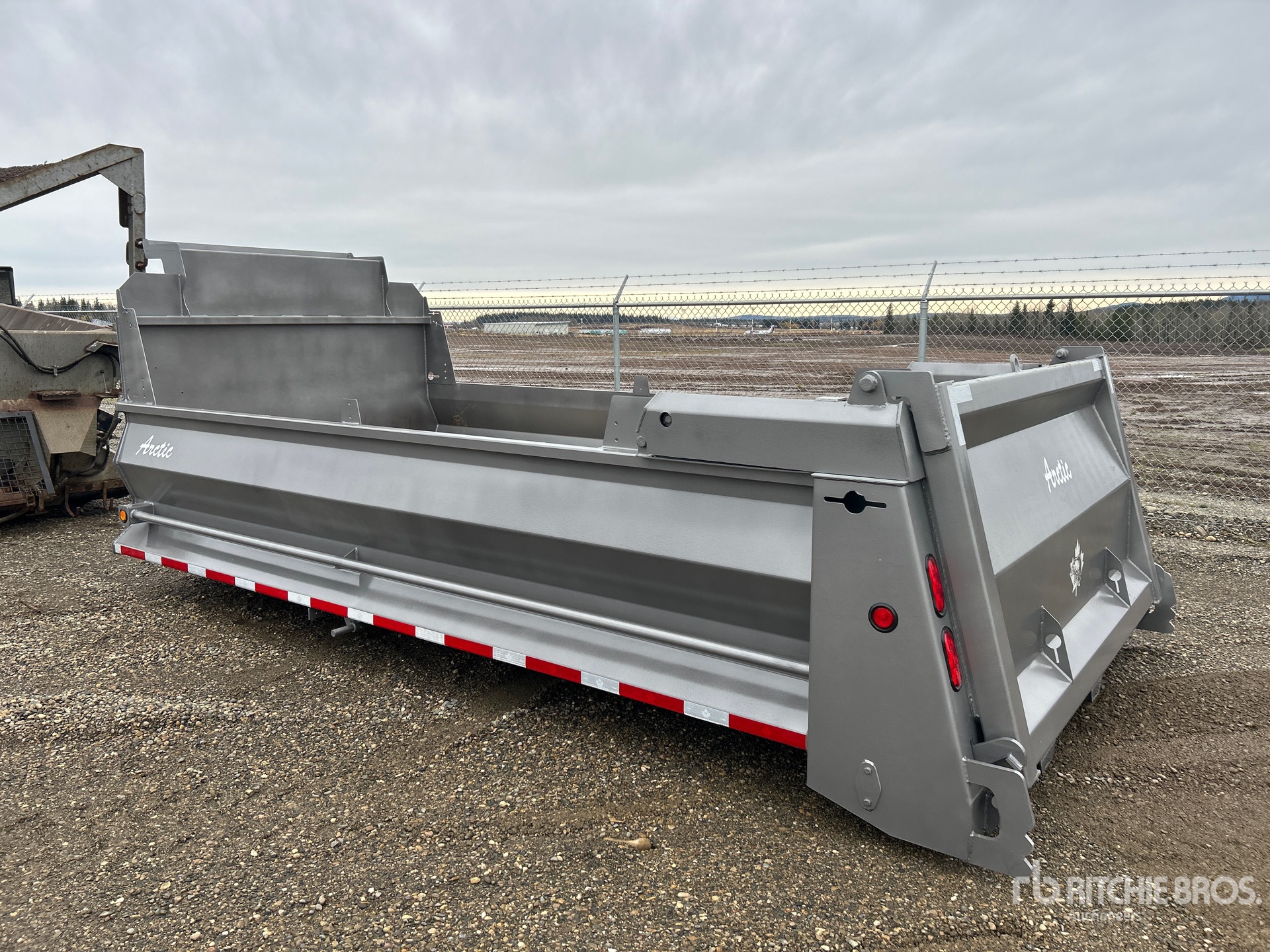 Aspect général with Image, coin arrière gauche