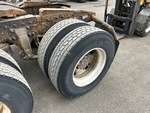 4 Underbody - Truck with 